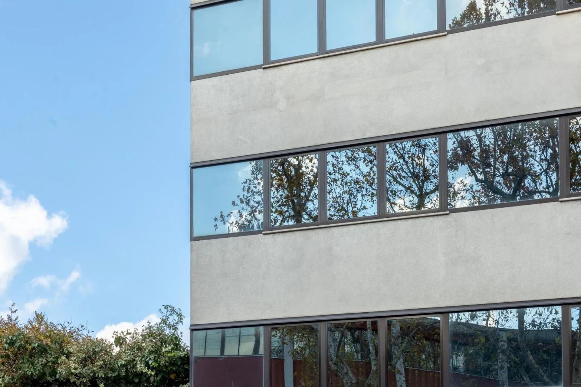 Property building in Hotel Aurora