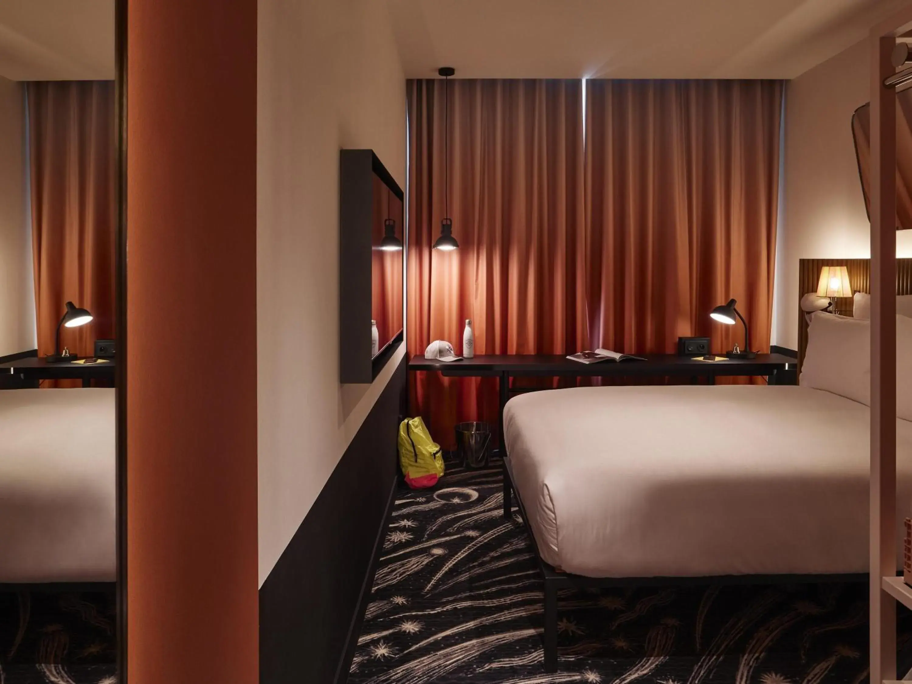 Medium Mama Double Room Absolute in Mama Shelter Paris La Défense Medium Mama Double Room Absolute in Mama Shelter Paris La Défense