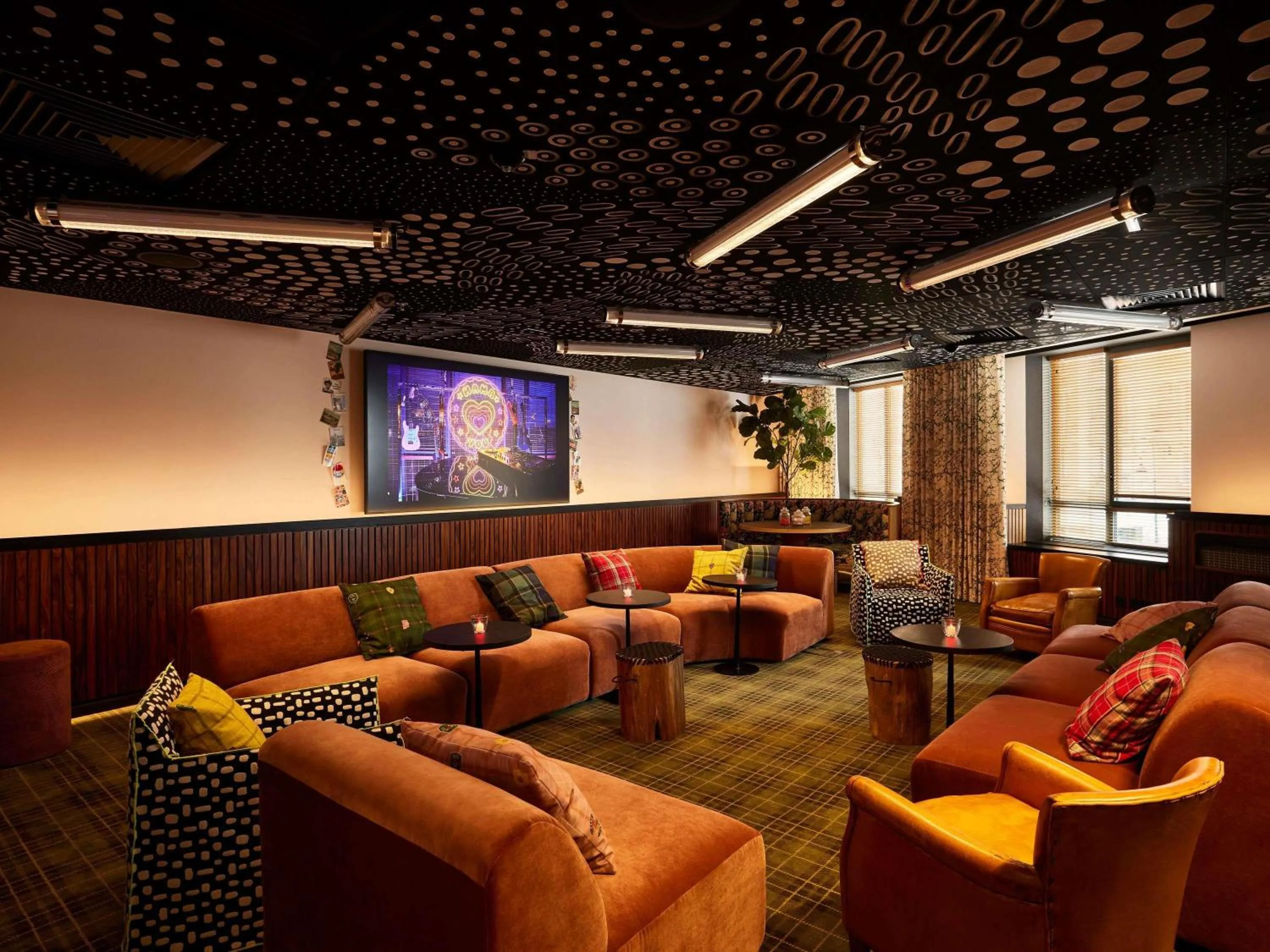 Meeting/conference room in Mama Shelter Paris La Défense