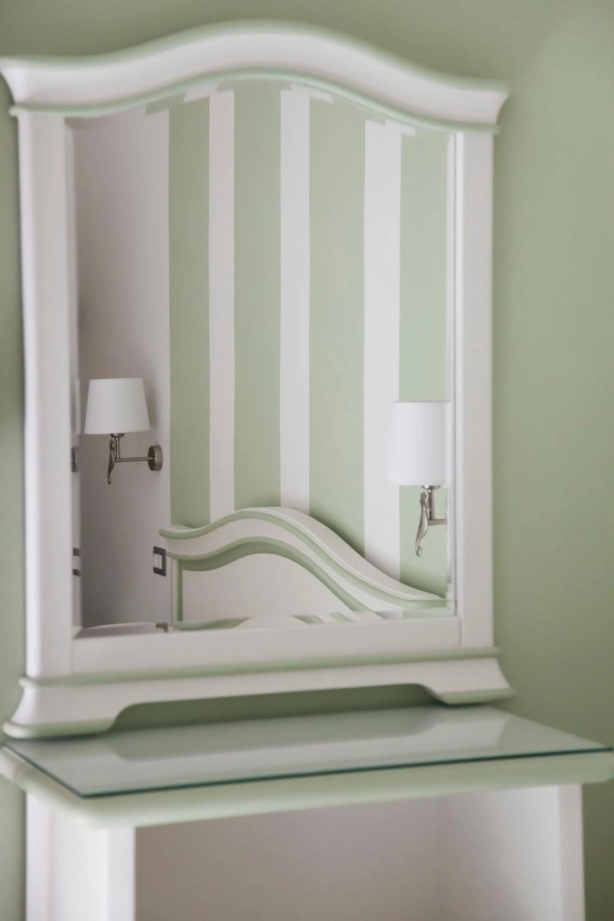 Decorative detail, Bed in Hotel Residence Mendolita