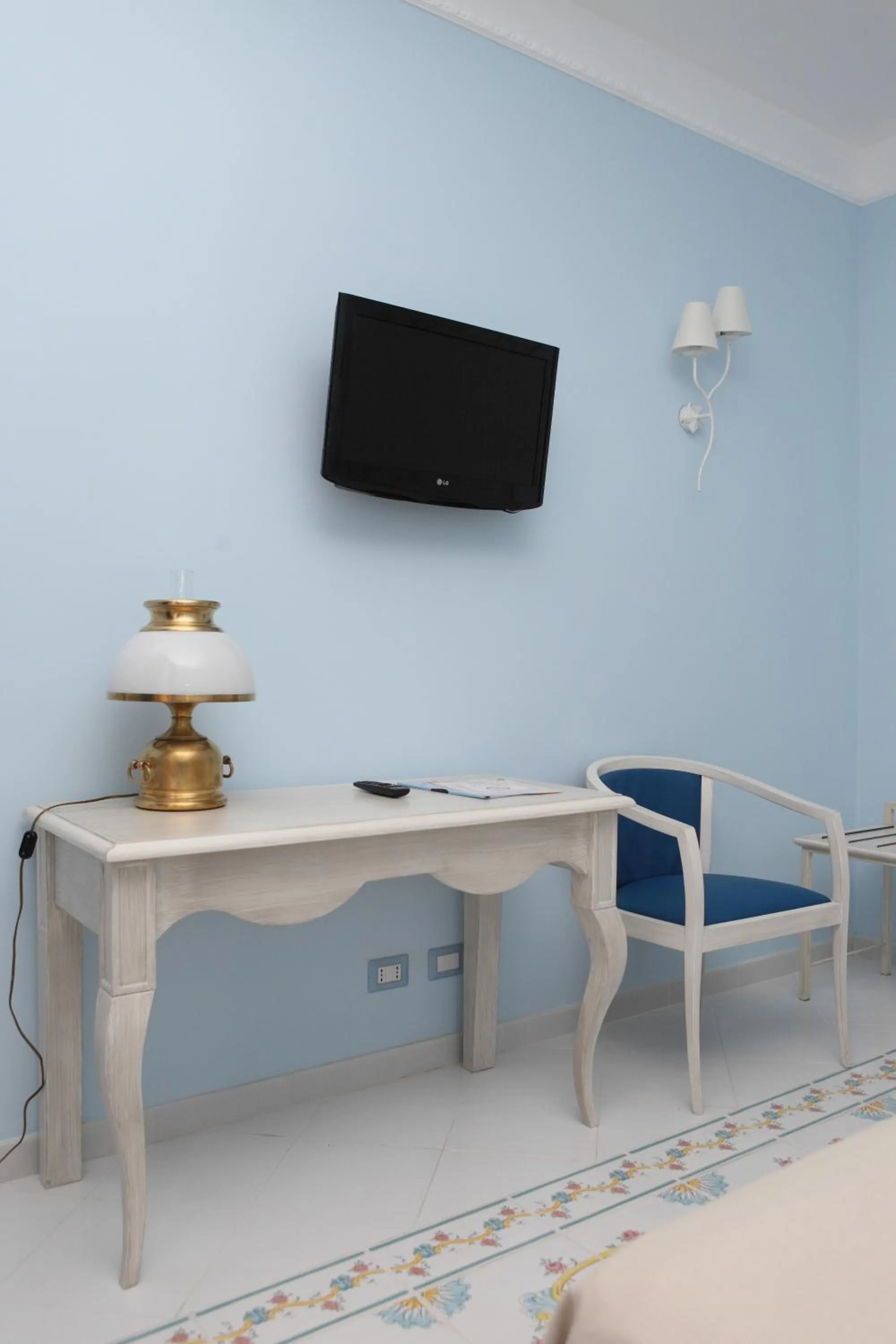 Photo of the whole room in Hotel Residence Mendolita