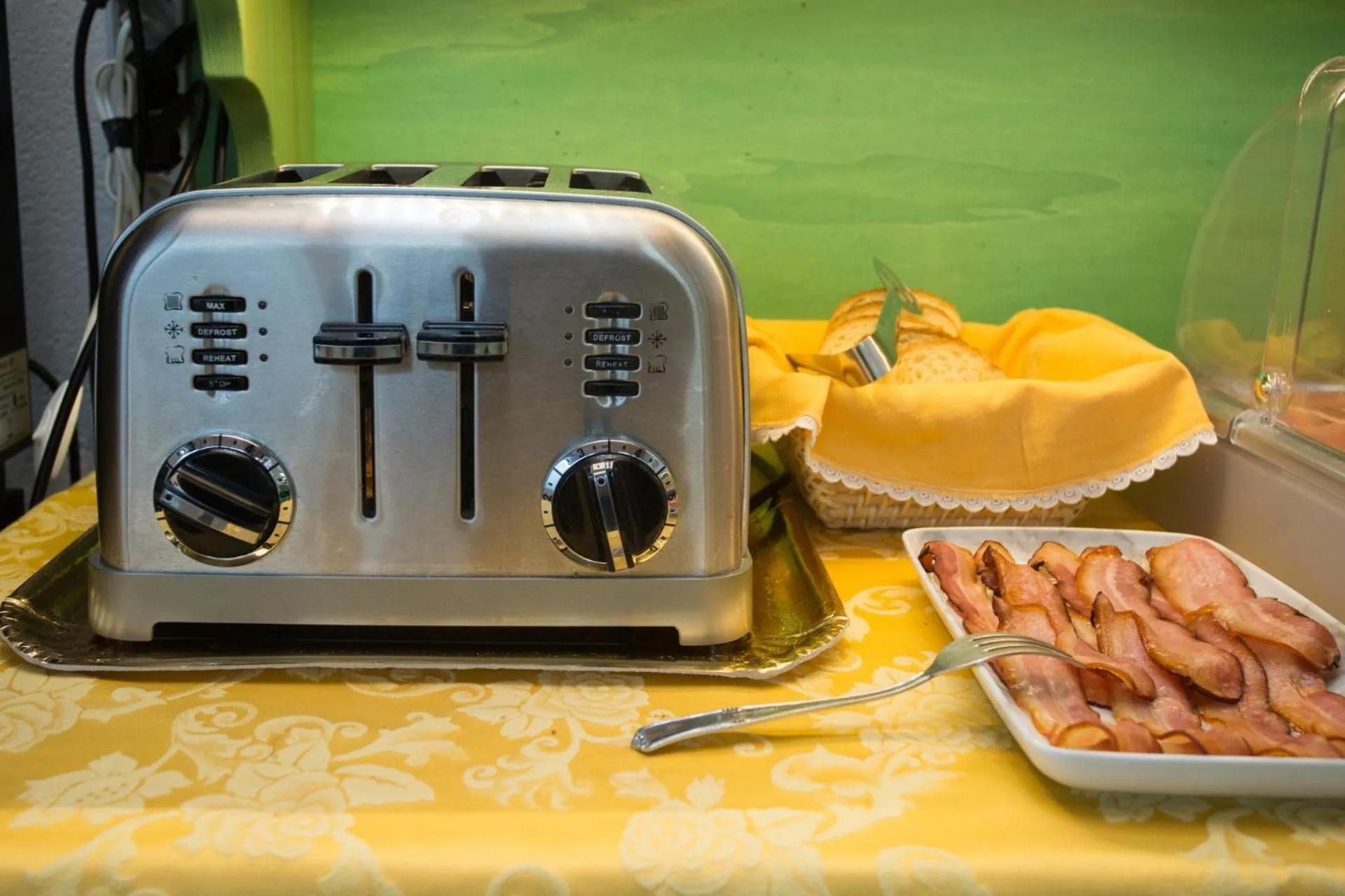 toaster in Hotel Residence Mendolita