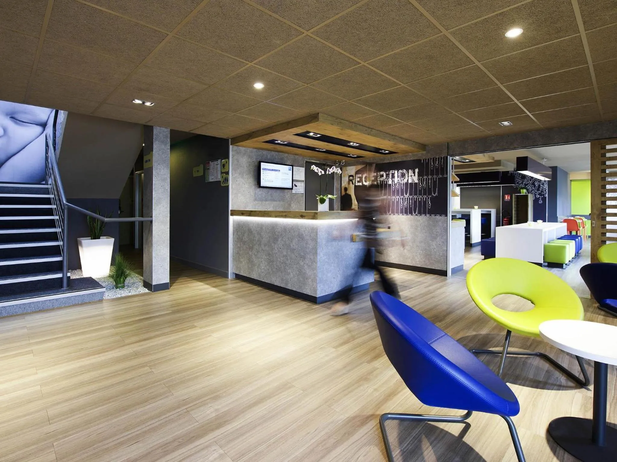 Property building in ibis Budget Pau Est