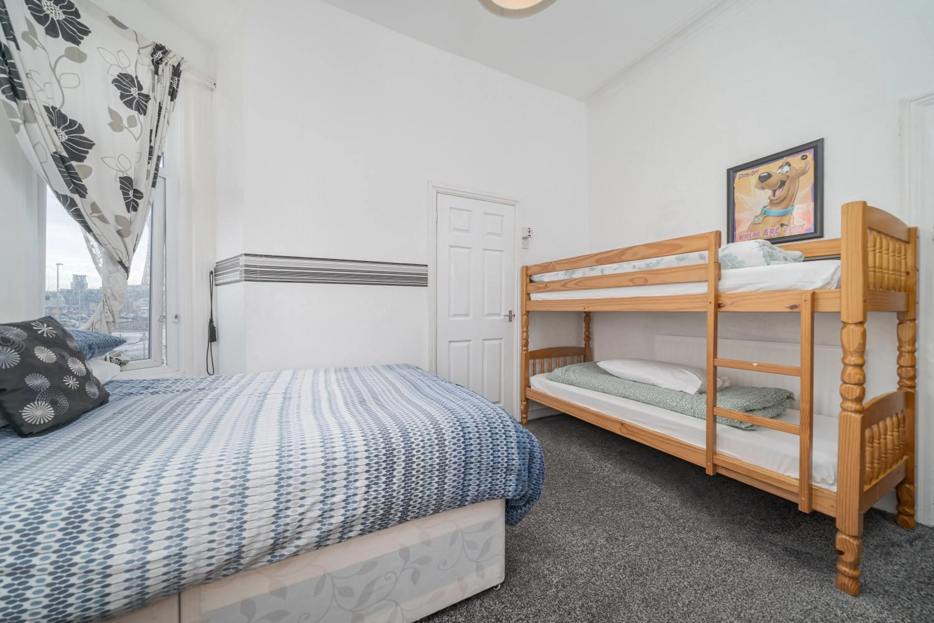 Bed in Deneside Guest House