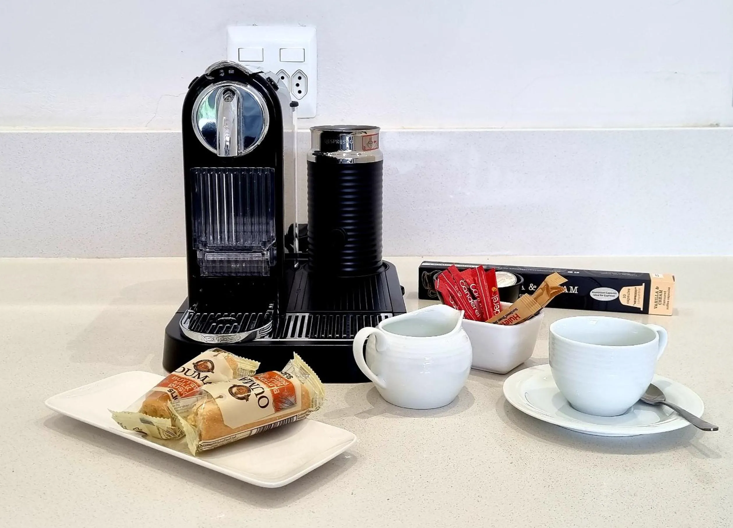 Coffee/tea facilities in The Executive Bed and Breakfast