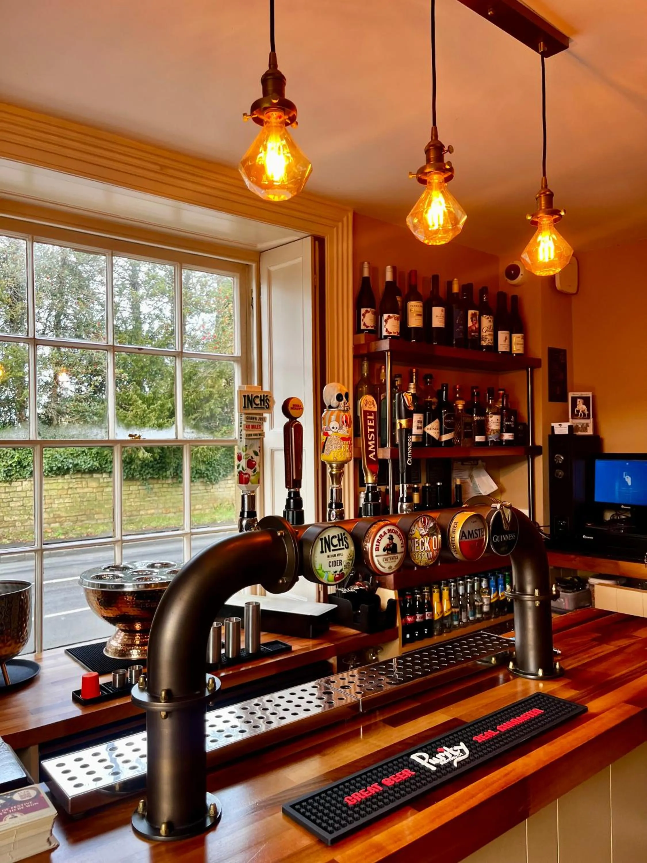 Lounge or bar in The Seagrave Arms