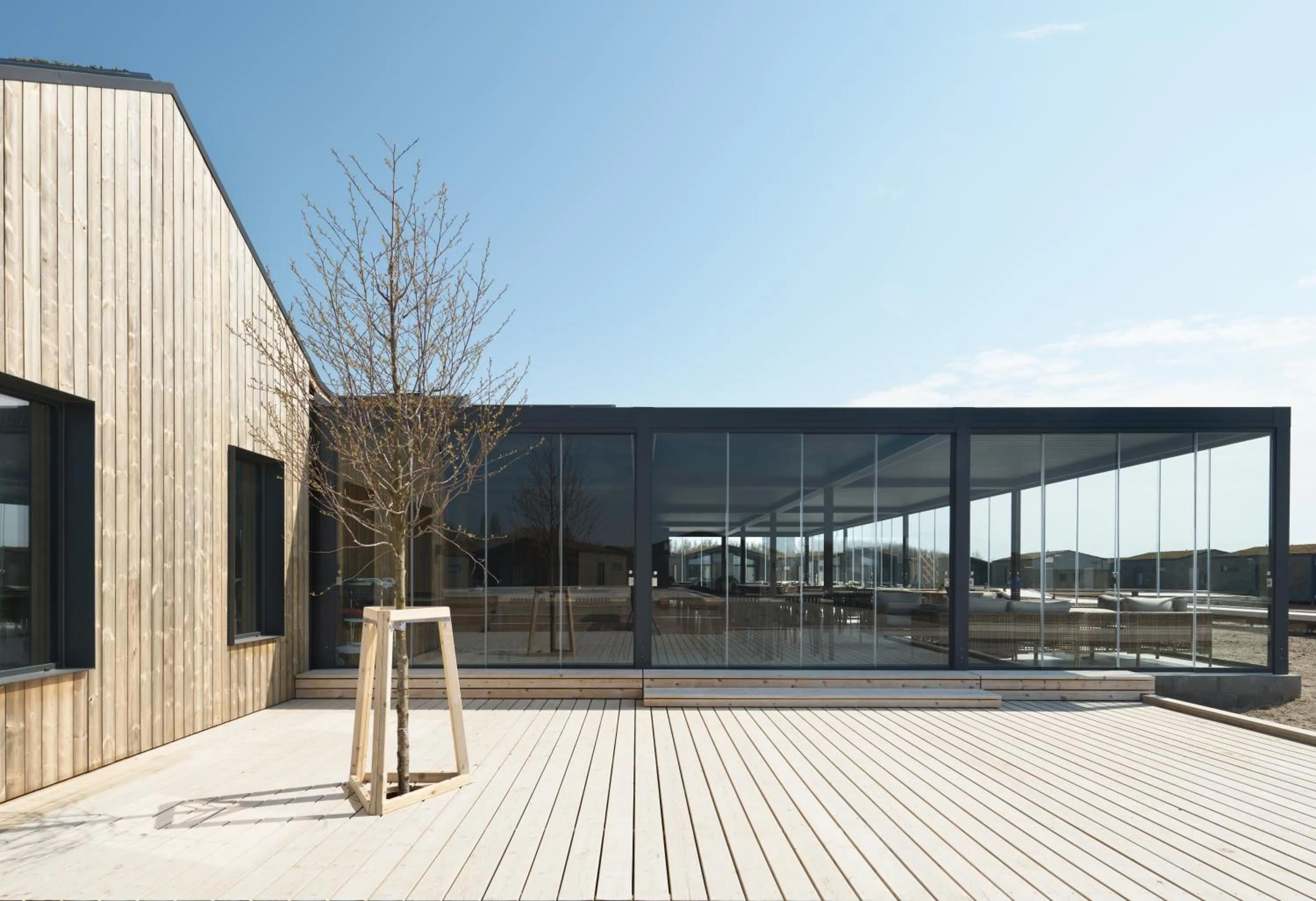 Property building in Hages Badehotel