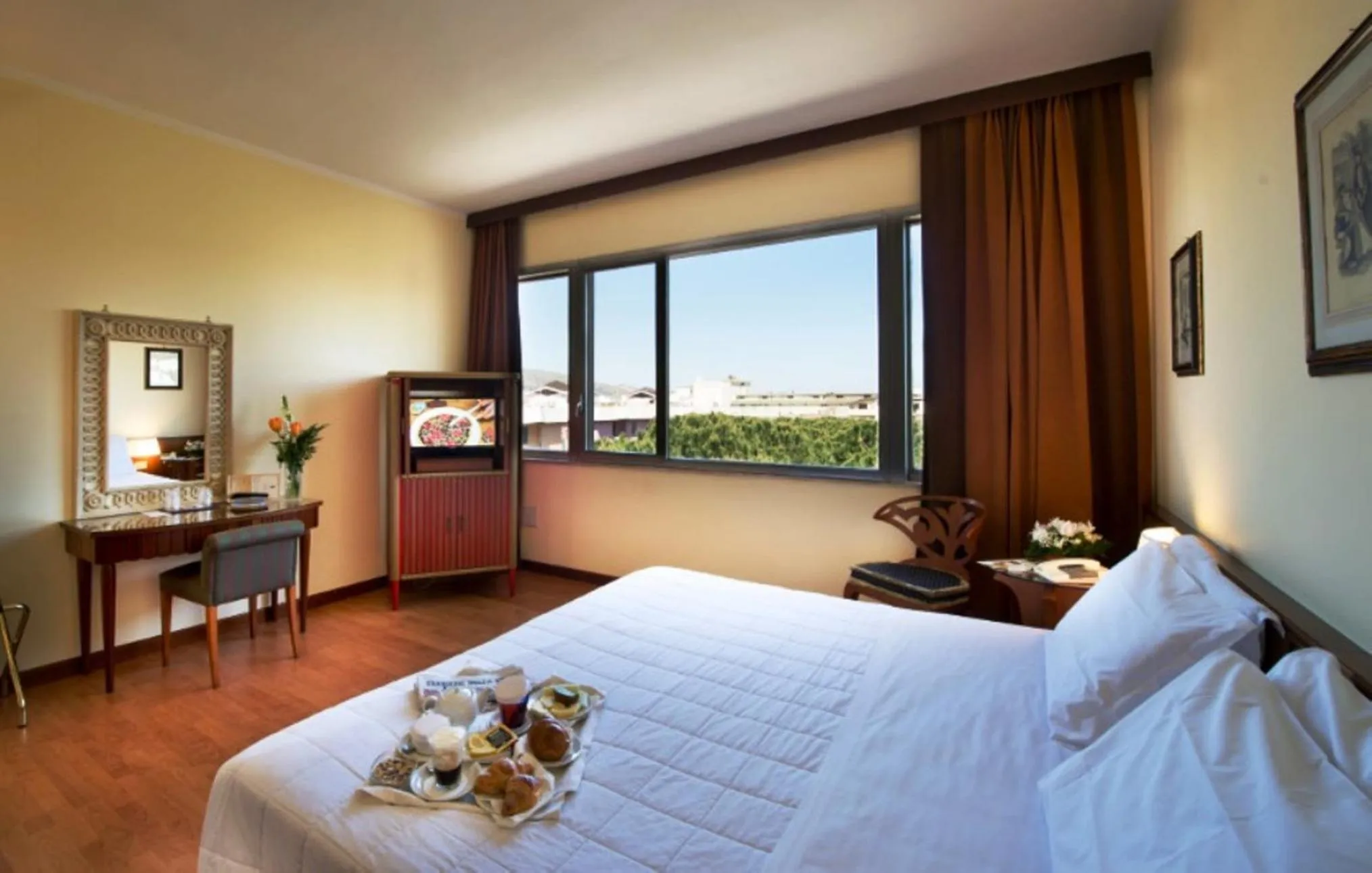 Bed in Hotel Royal Palace