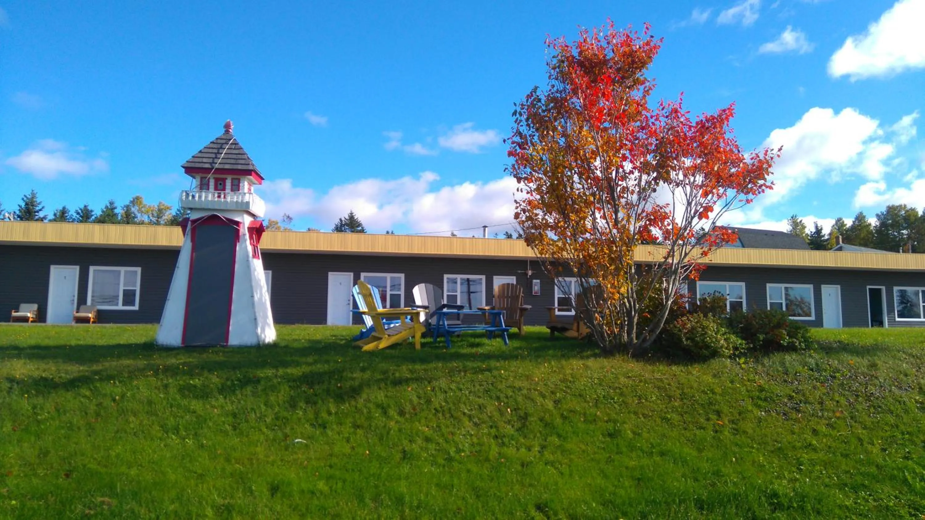 Property building in Oasis Motel