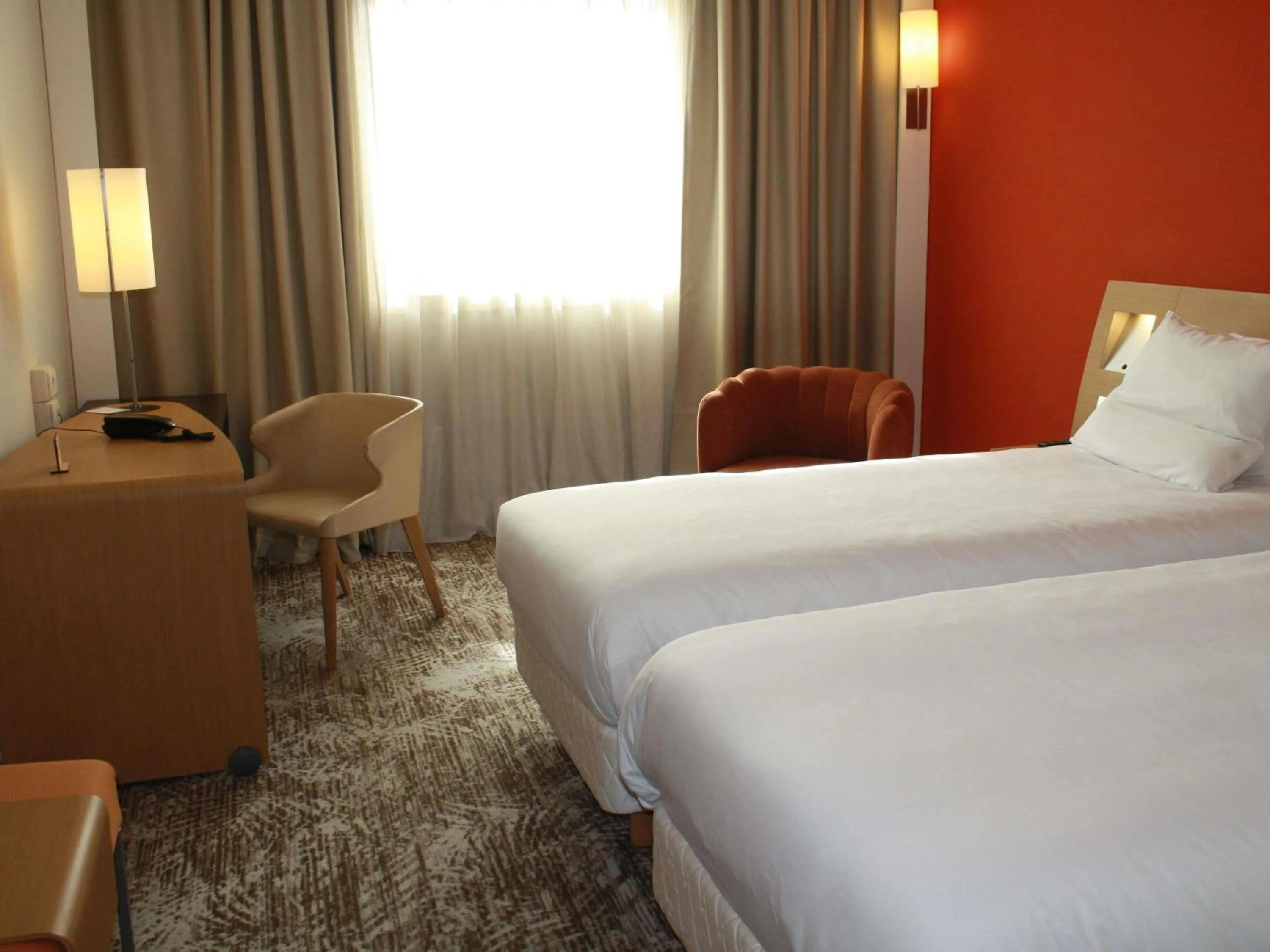 Bedroom, Bed in Novotel Roma Est