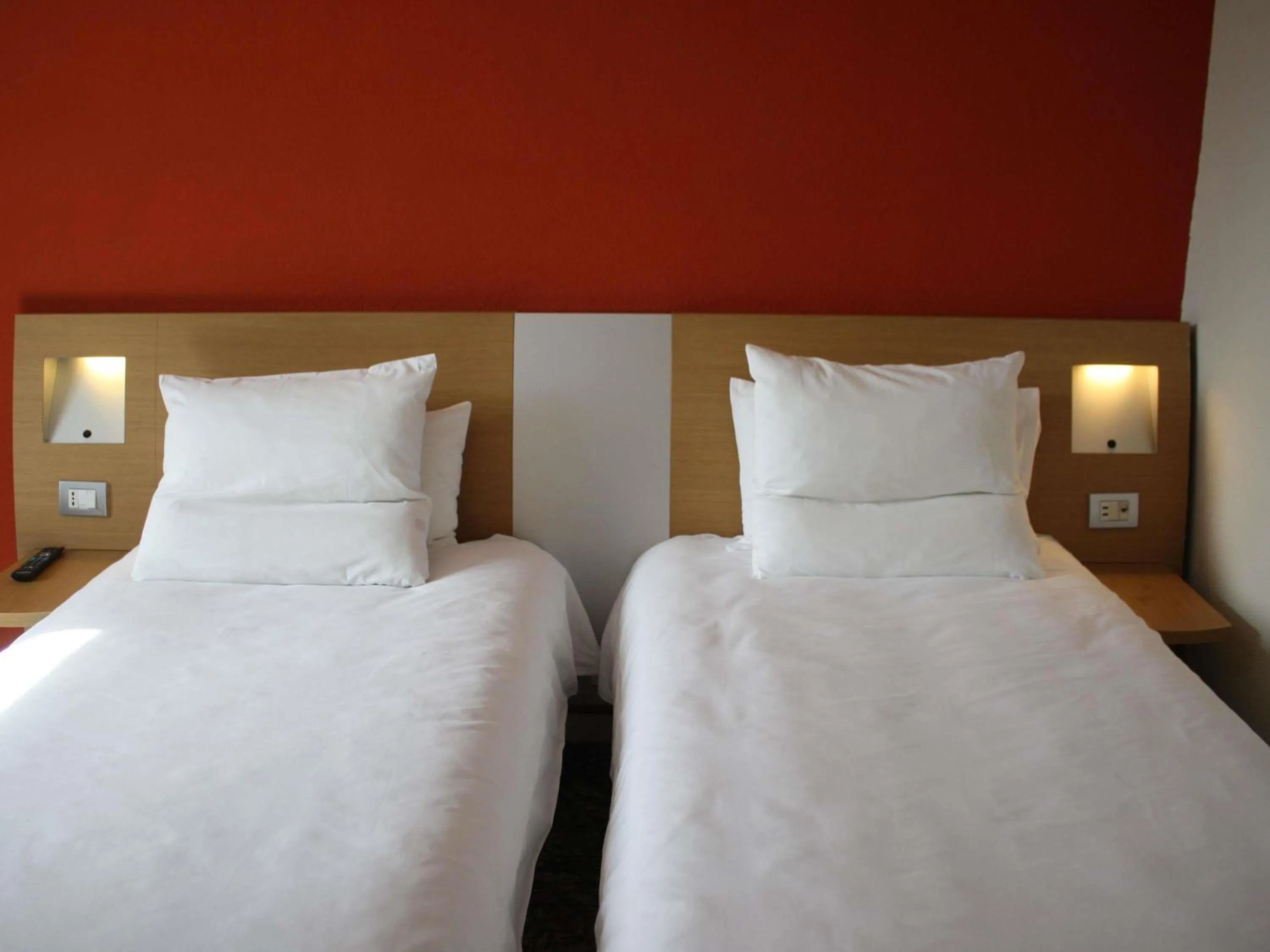 Bedroom, Bed in Novotel Roma Est