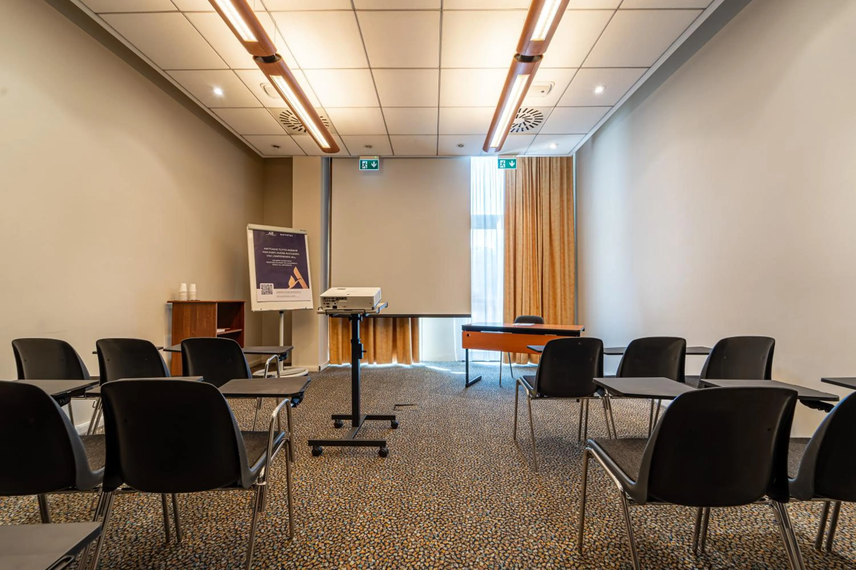 Day in Novotel Roma Est