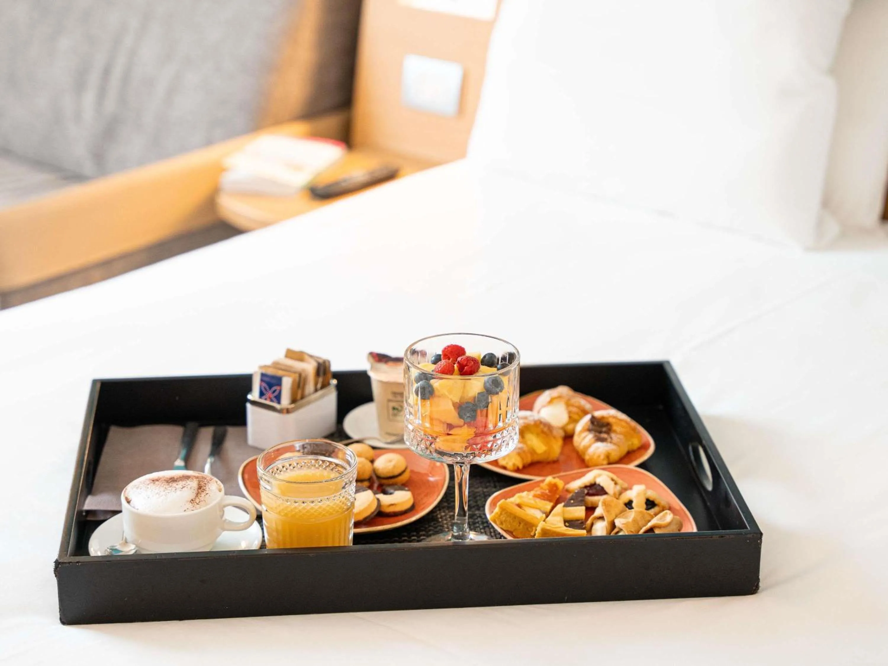 Bedroom in Novotel Roma Est