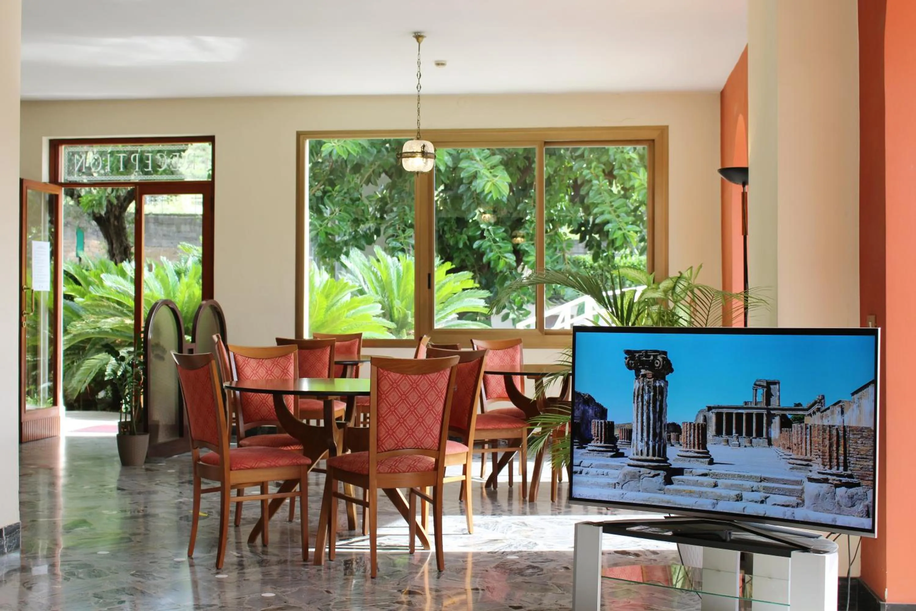 Living room in Villa Dei Misteri