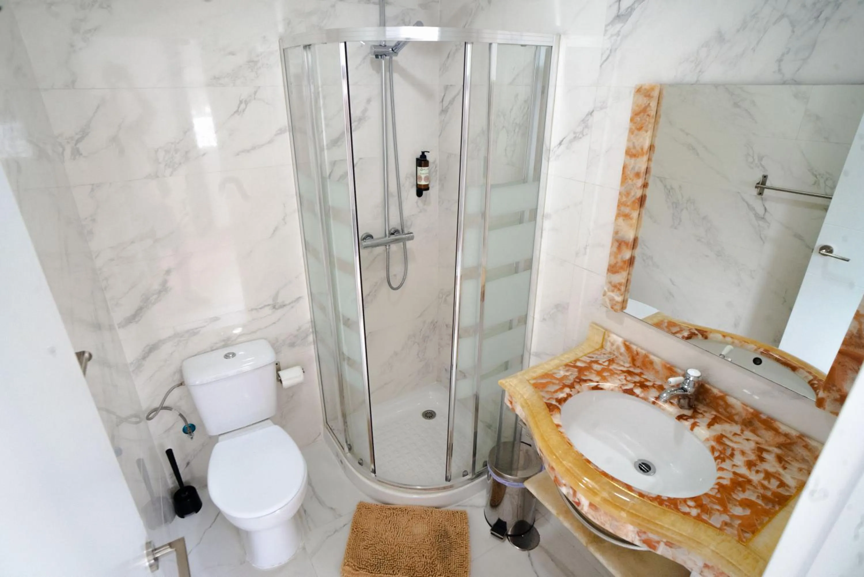 Bathroom in Villa Costa Marbella