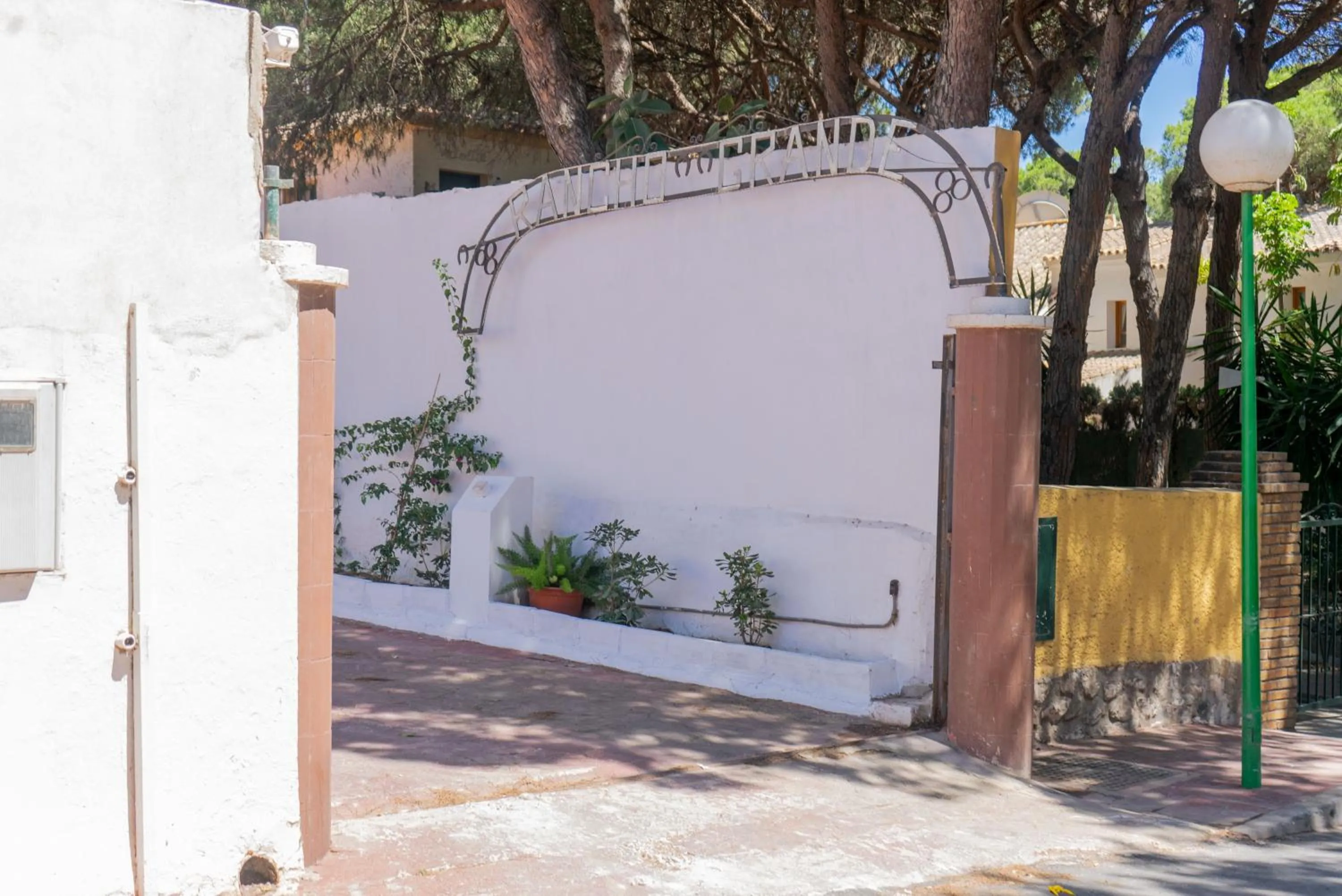 Facade/entrance in Villa Costa Marbella