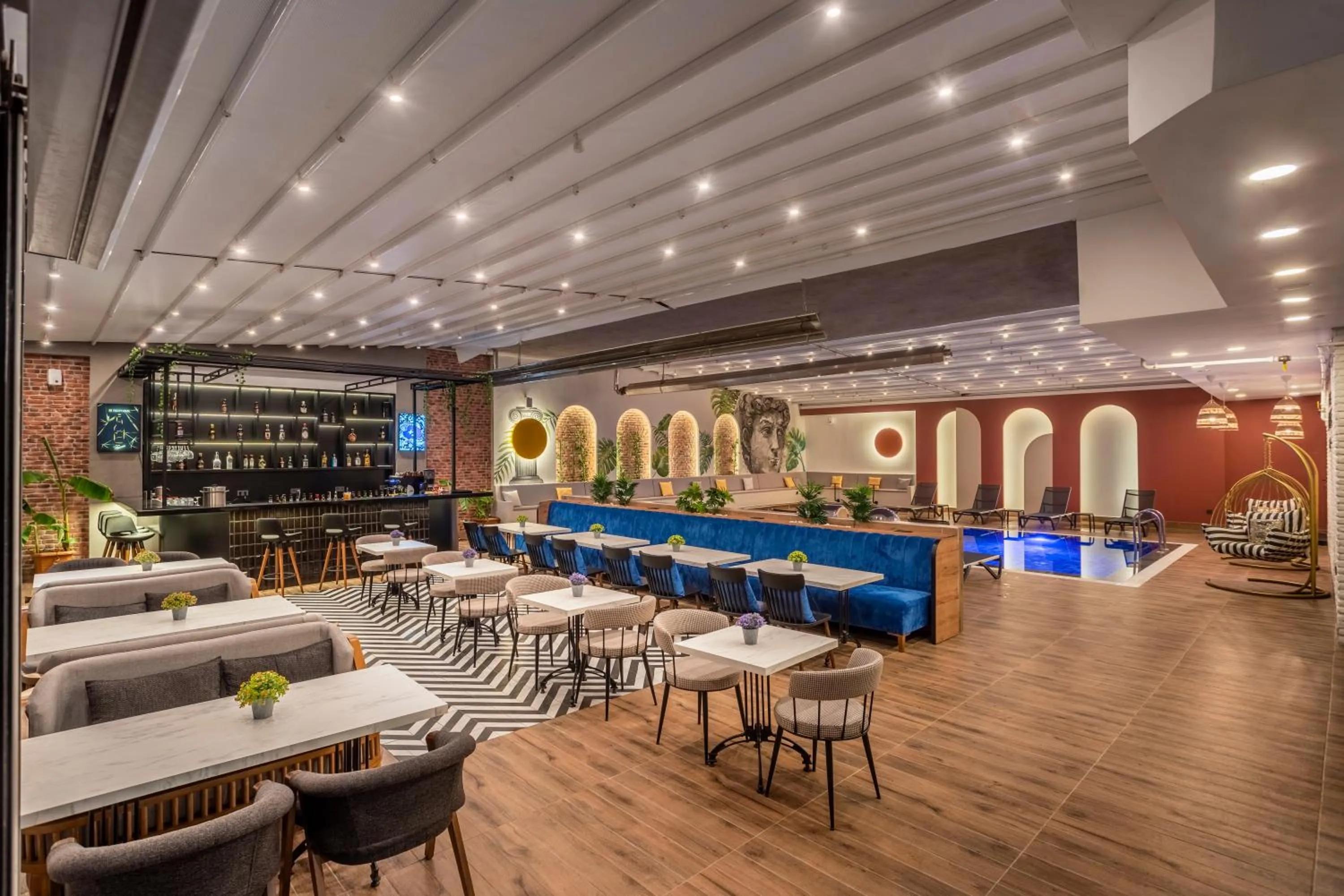 Restaurant/places to eat in RODINN Park Hotel