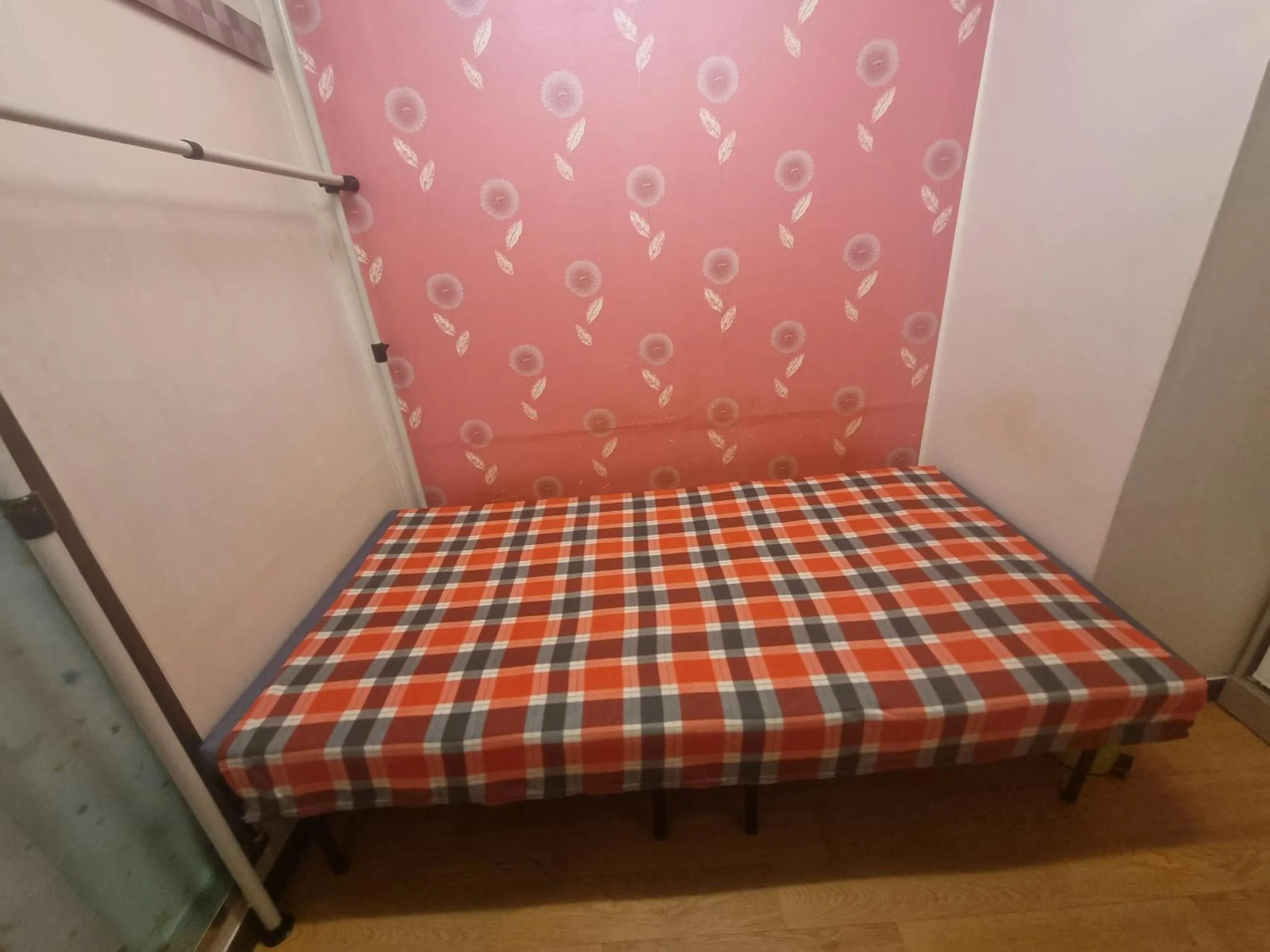 Bed in 아이원리빙텔