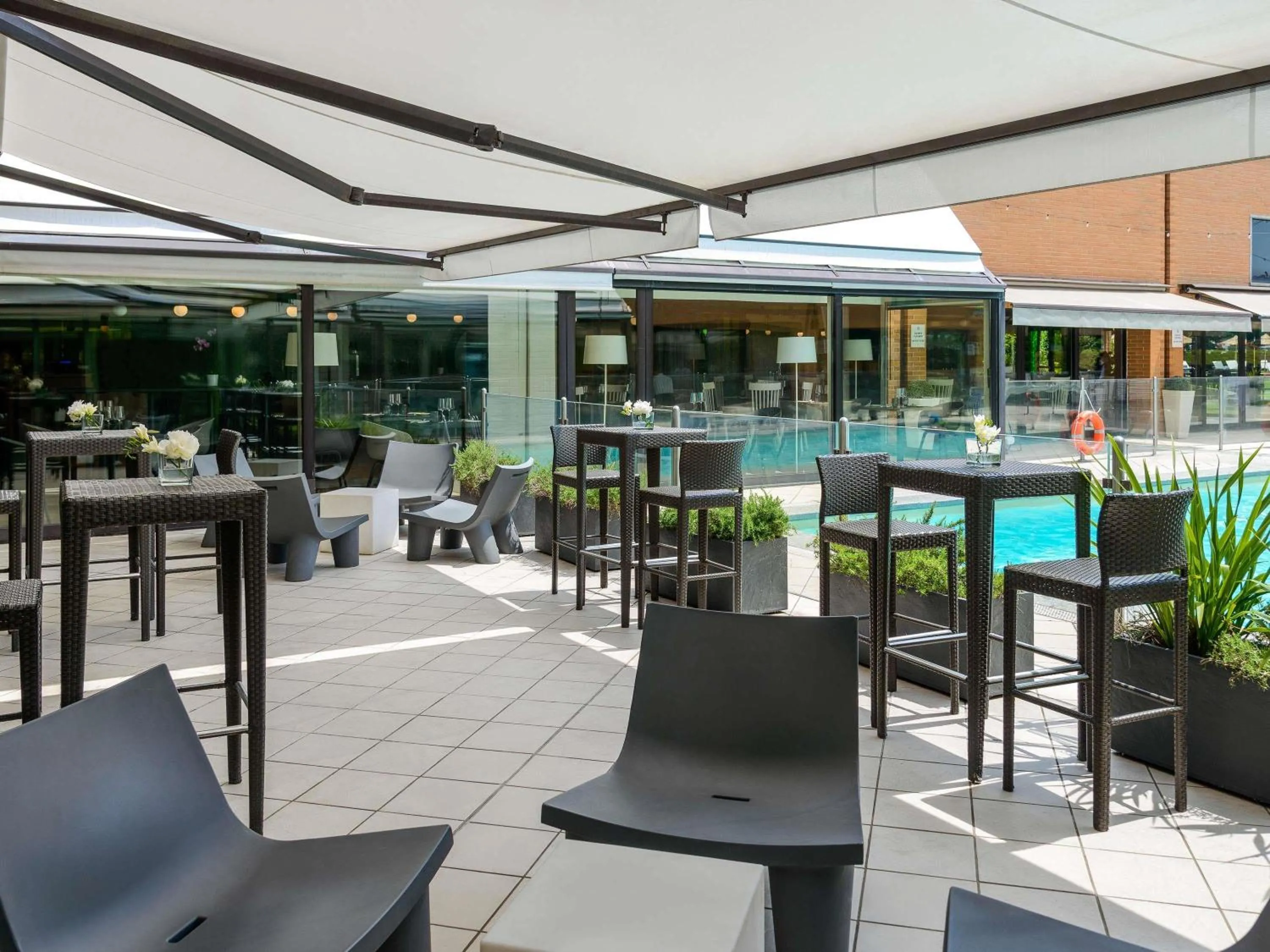 Lounge or bar in Novotel Milano Linate Aeroporto