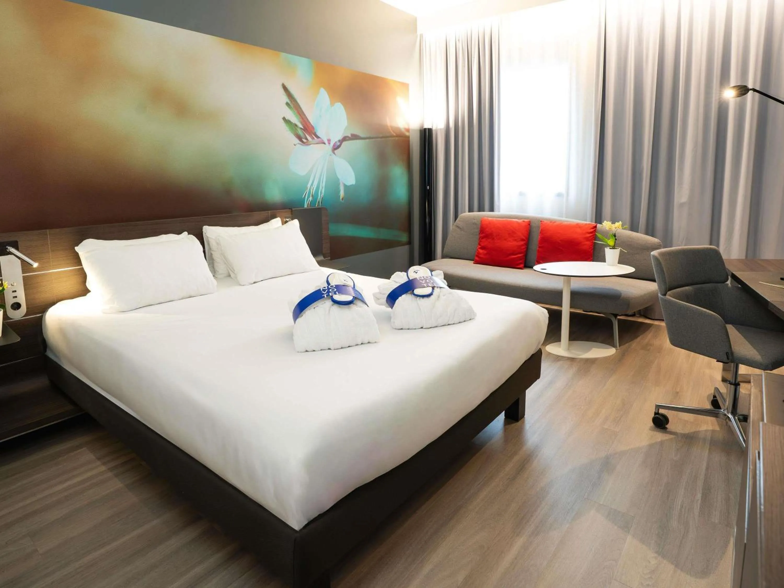 Bedroom, Bed in Novotel Milano Linate Aeroporto