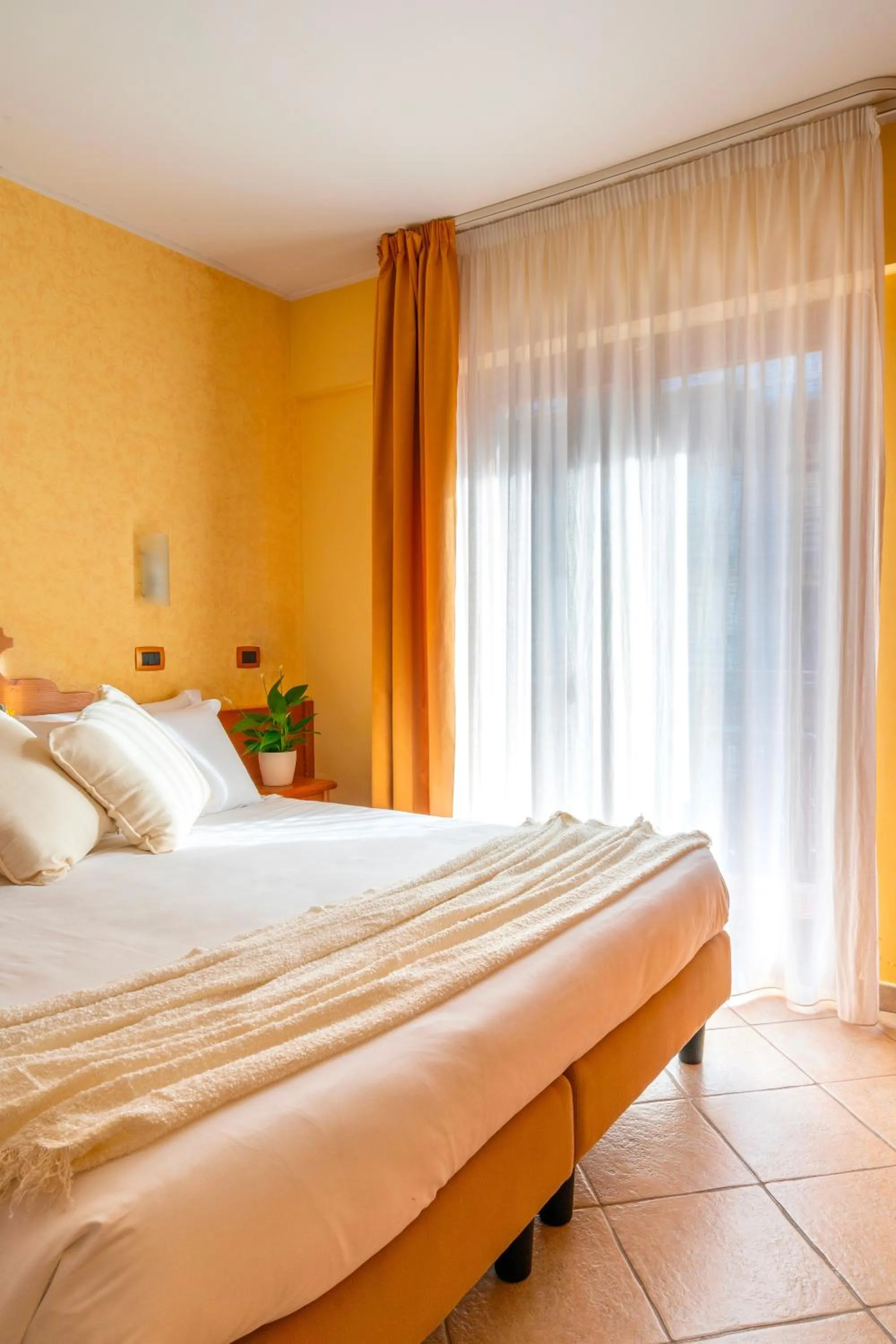 Bed in Hotel Tiffany's