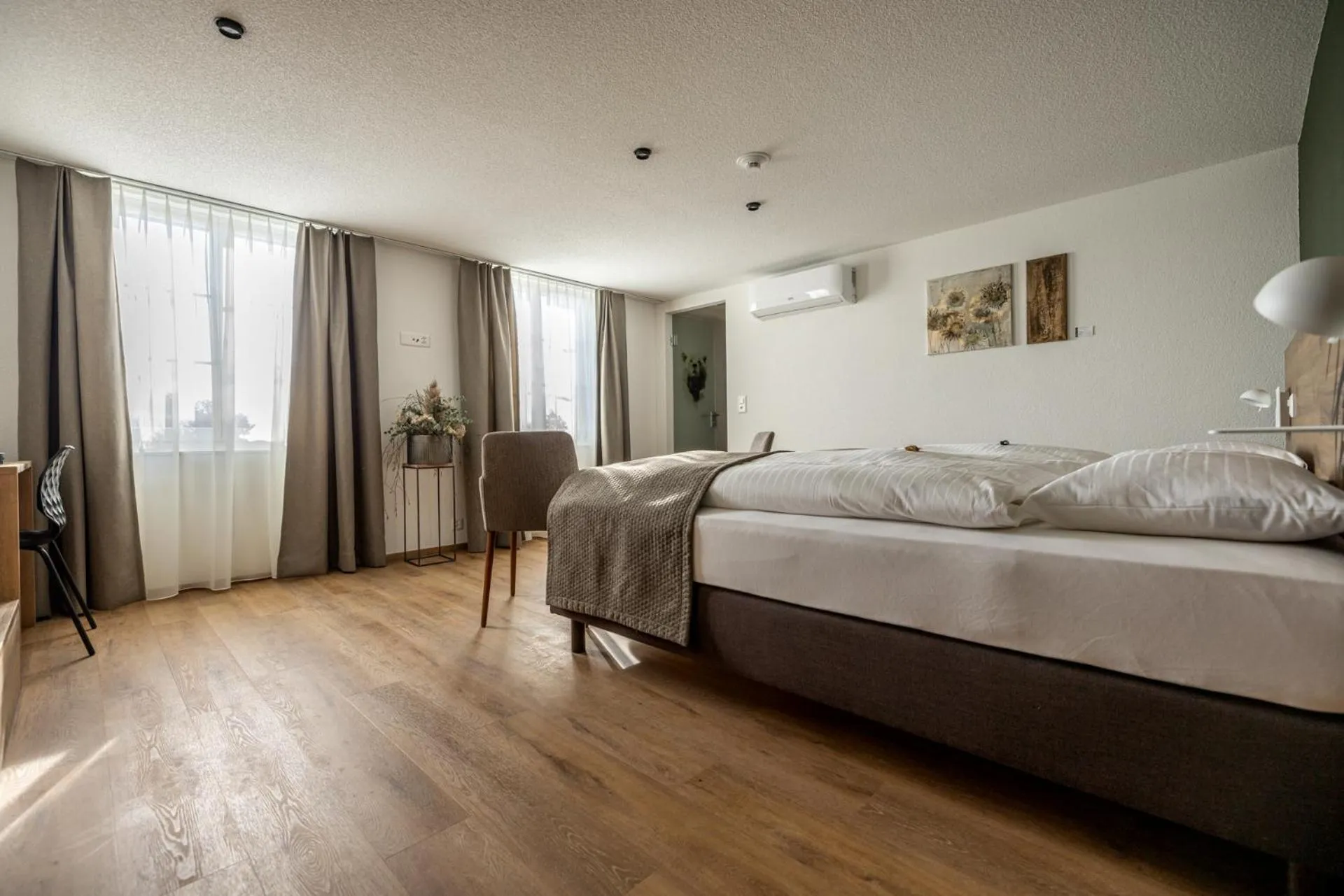 Bed in Hotel & Restaurant Bären