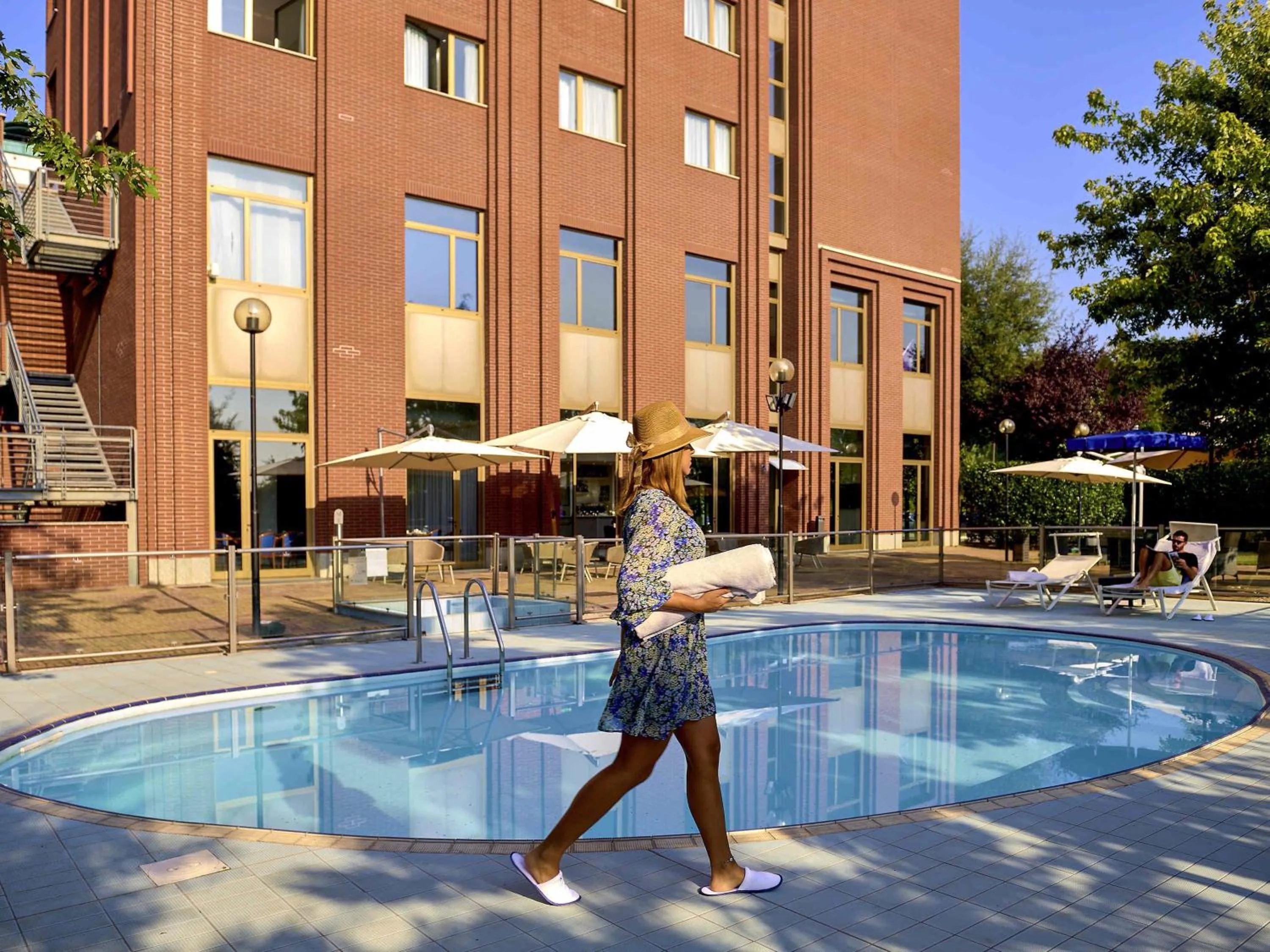 Pool view in Novotel Torino Corso Giulio Cesare