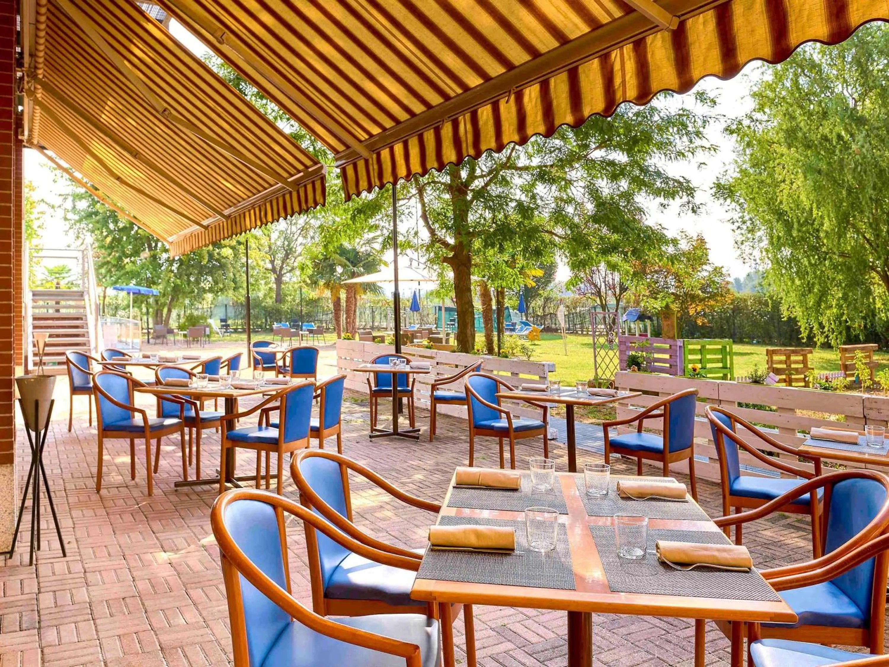 Restaurant/places to eat in Novotel Torino Corso Giulio Cesare