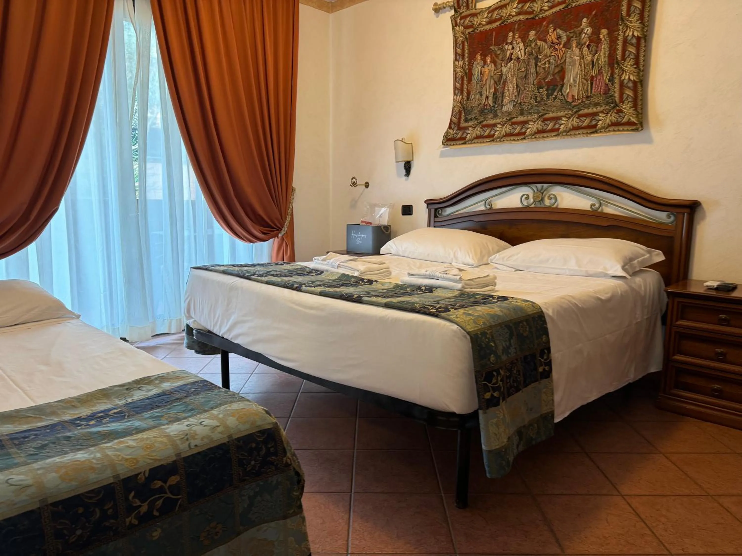 Bed in EURO HOUSE INN airport