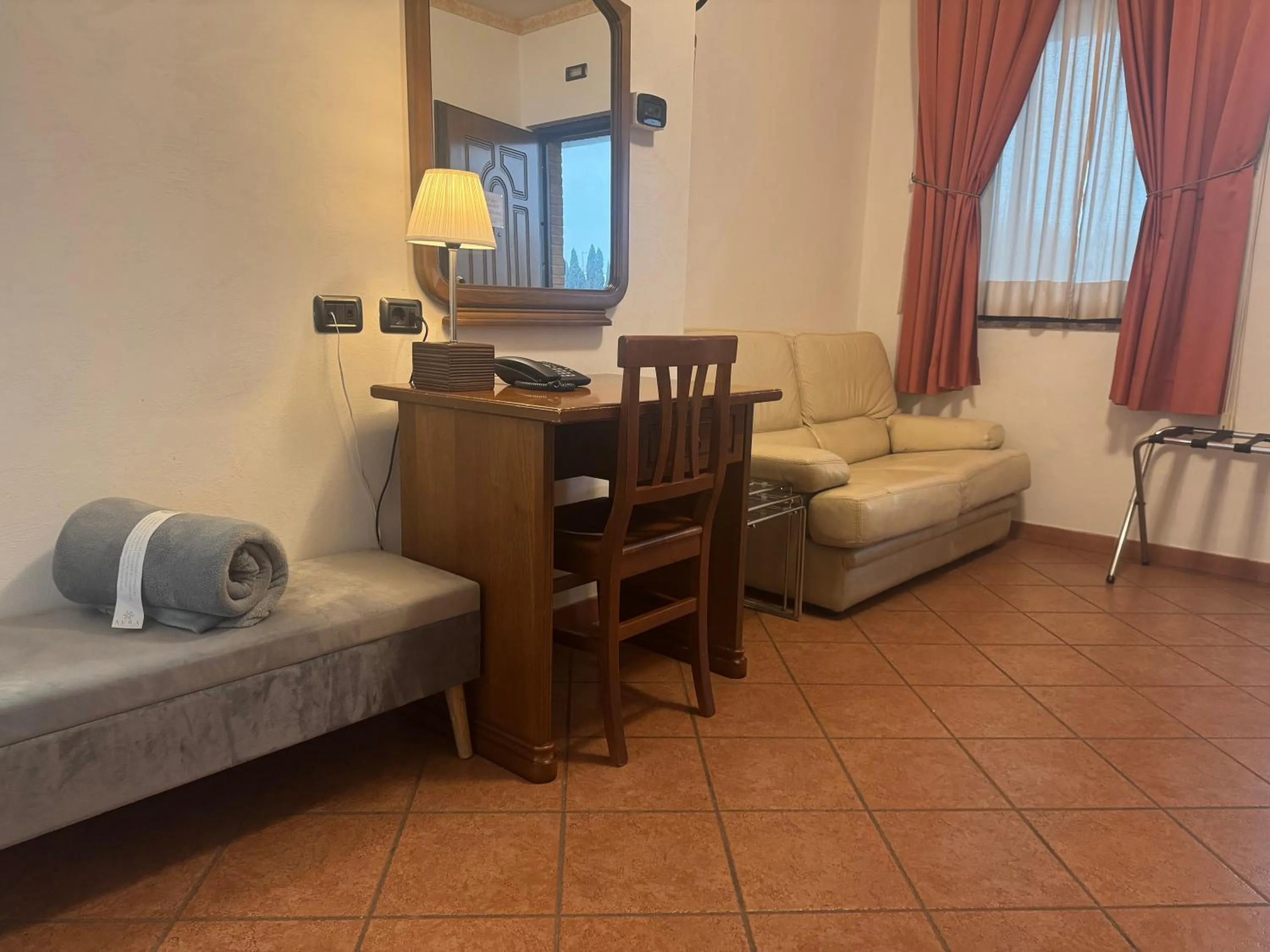 Bed in EURO HOUSE INN airport