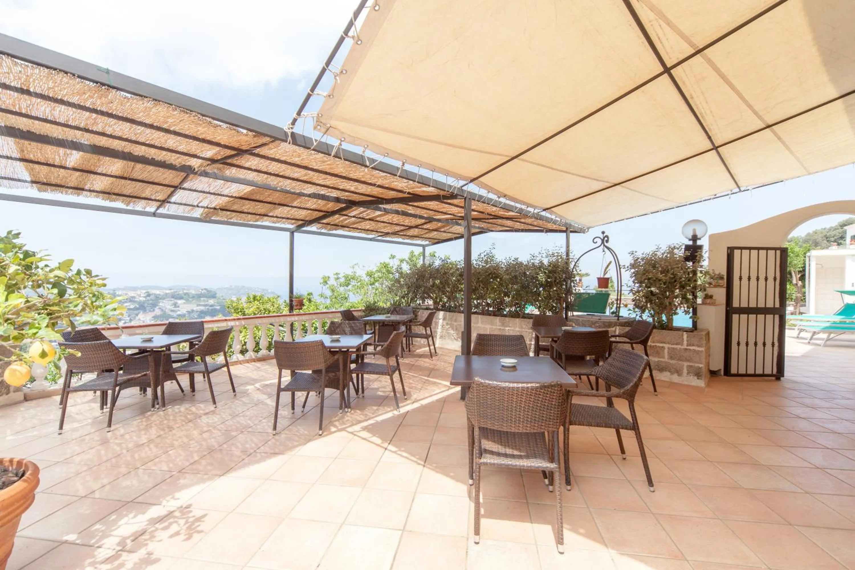 Patio in Hotel Ape Regina