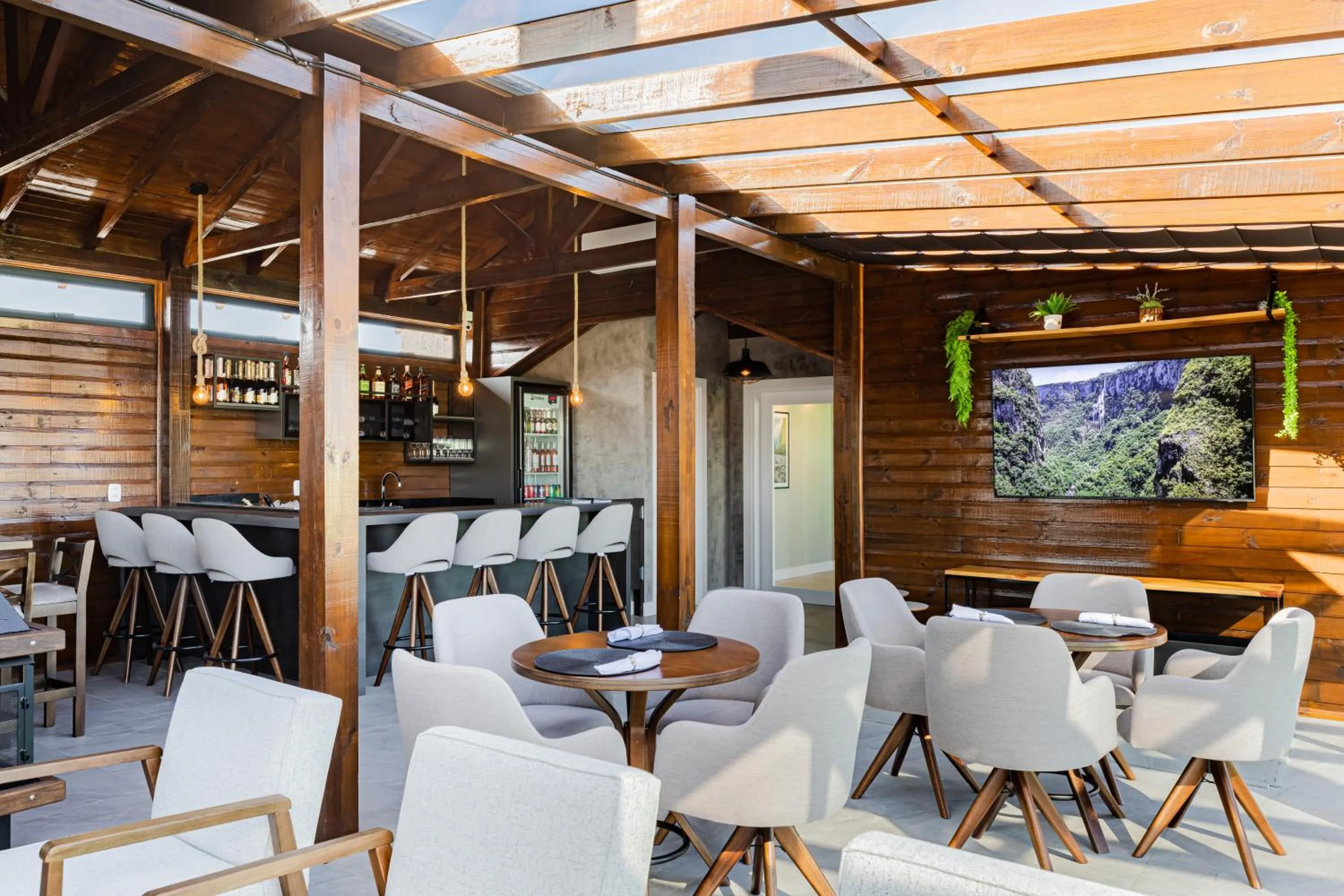 Restaurant/places to eat in Pousada Serra Verde