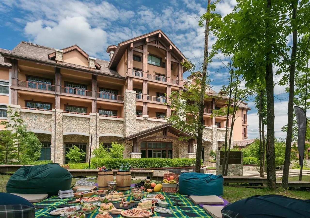 Property building in Park Hyatt Changbaishan