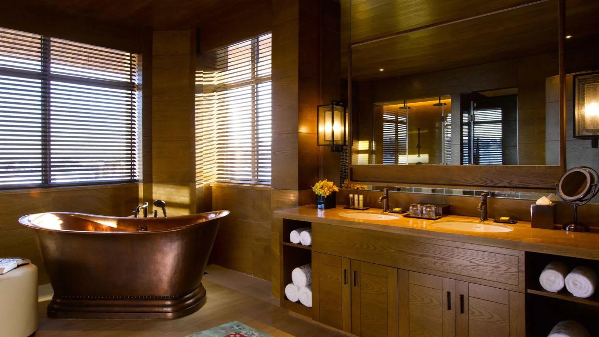 Hot Tub in Hyatt Regency Changbaishan