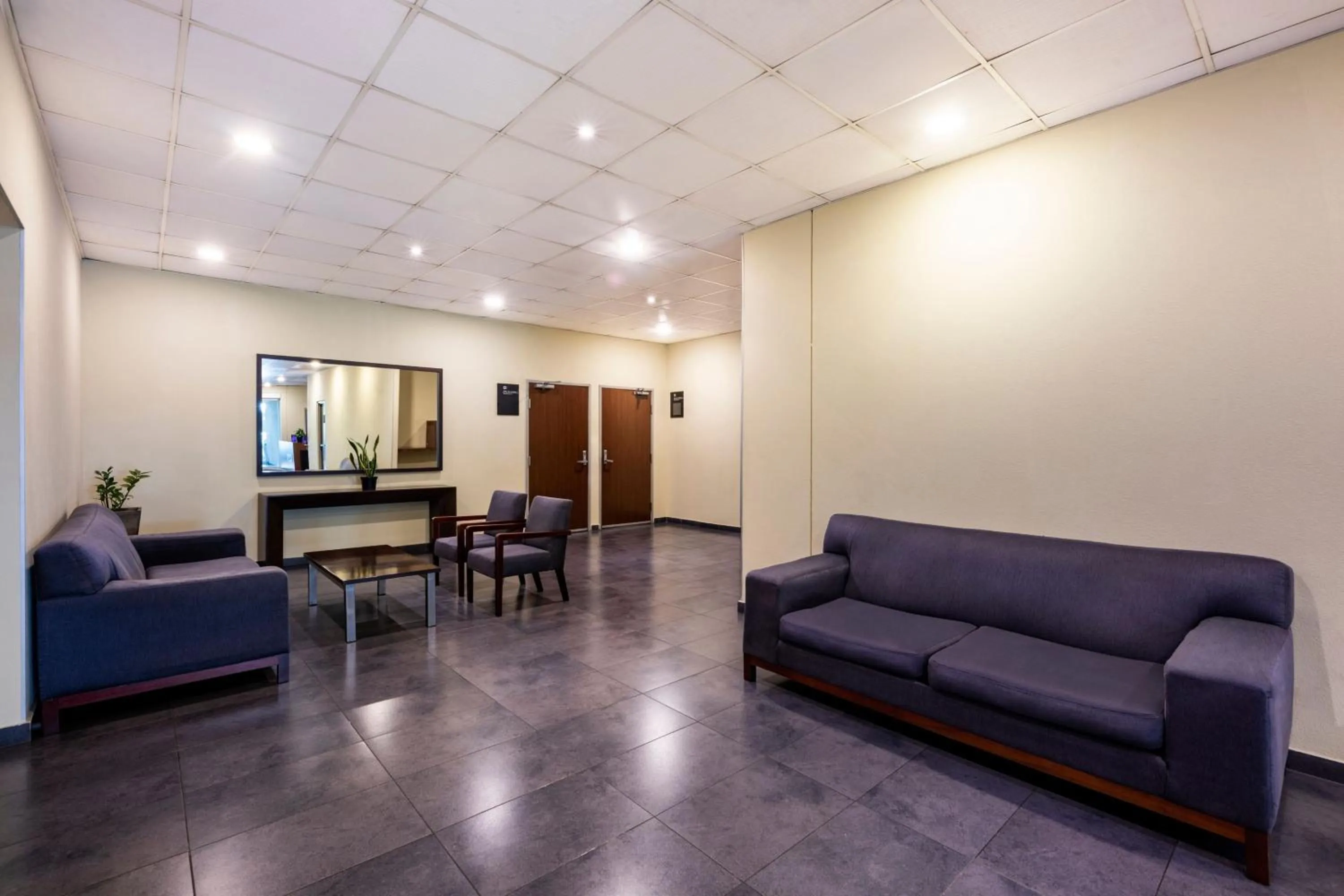 Living room in City Express Plus by Marriott Cali Colombia