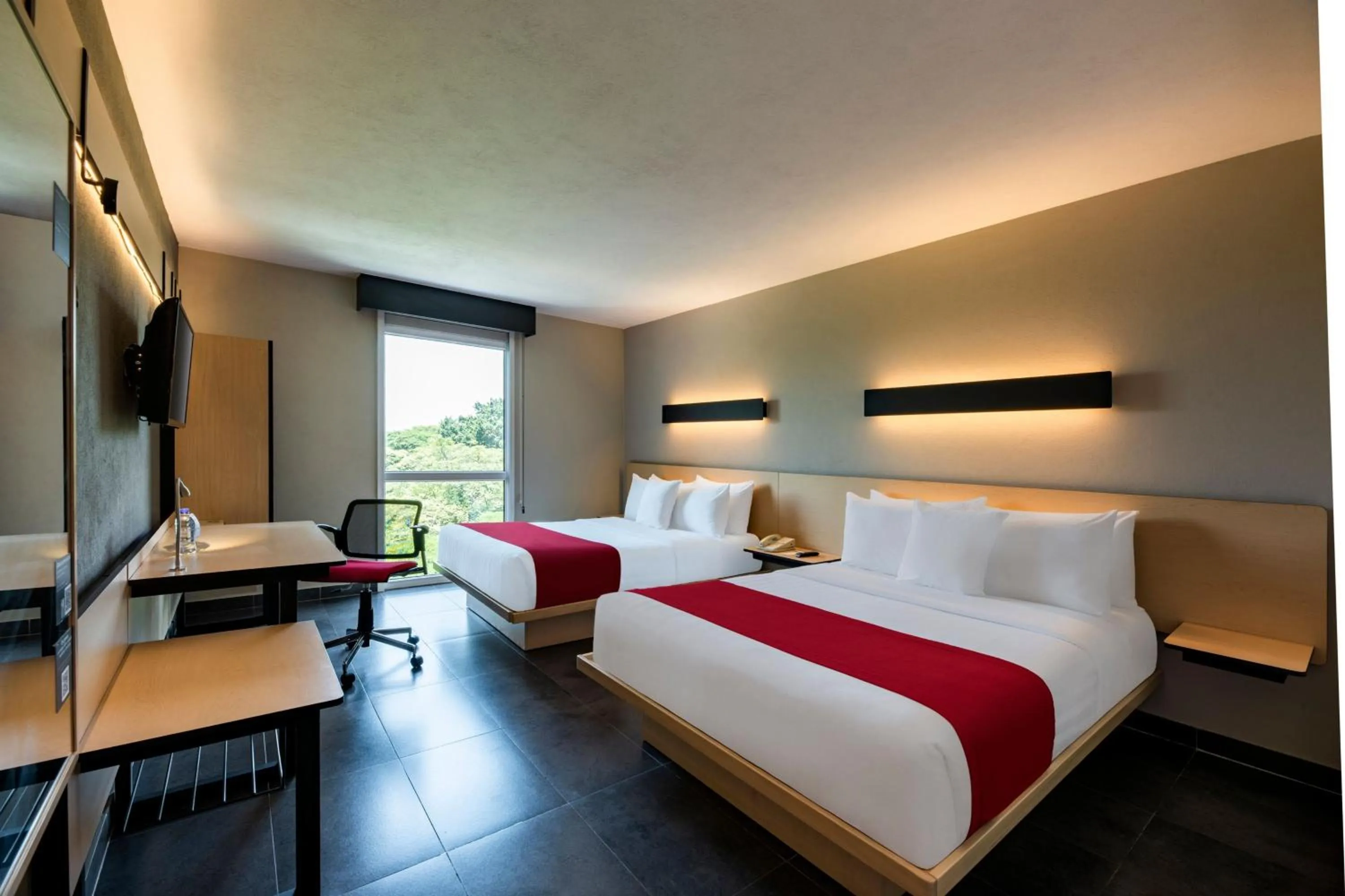Bedroom, Bed in City Express Plus by Marriott Cali Colombia