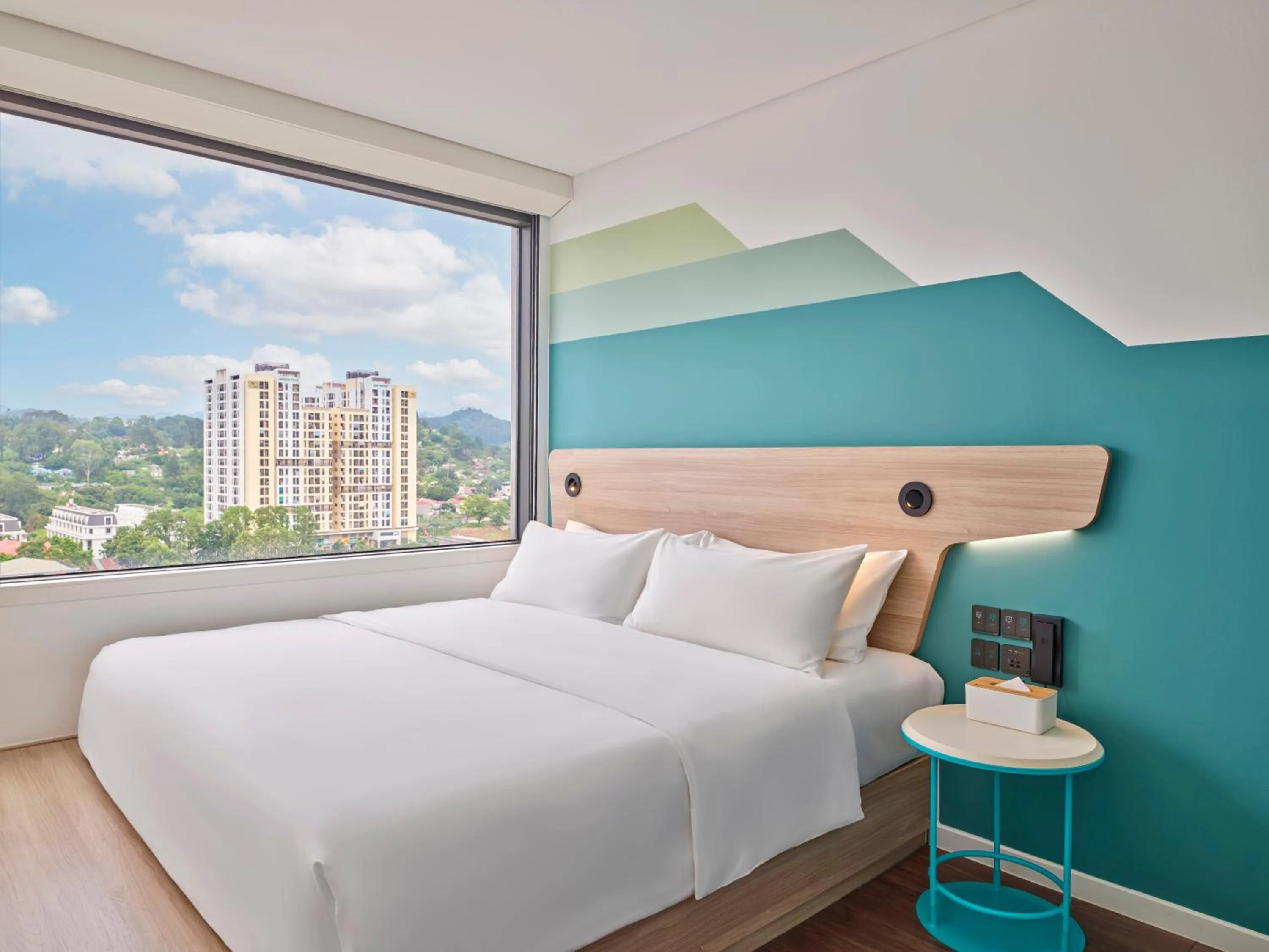 View (from property/room), Bed in Tru by Hilton Lang Son City Centre