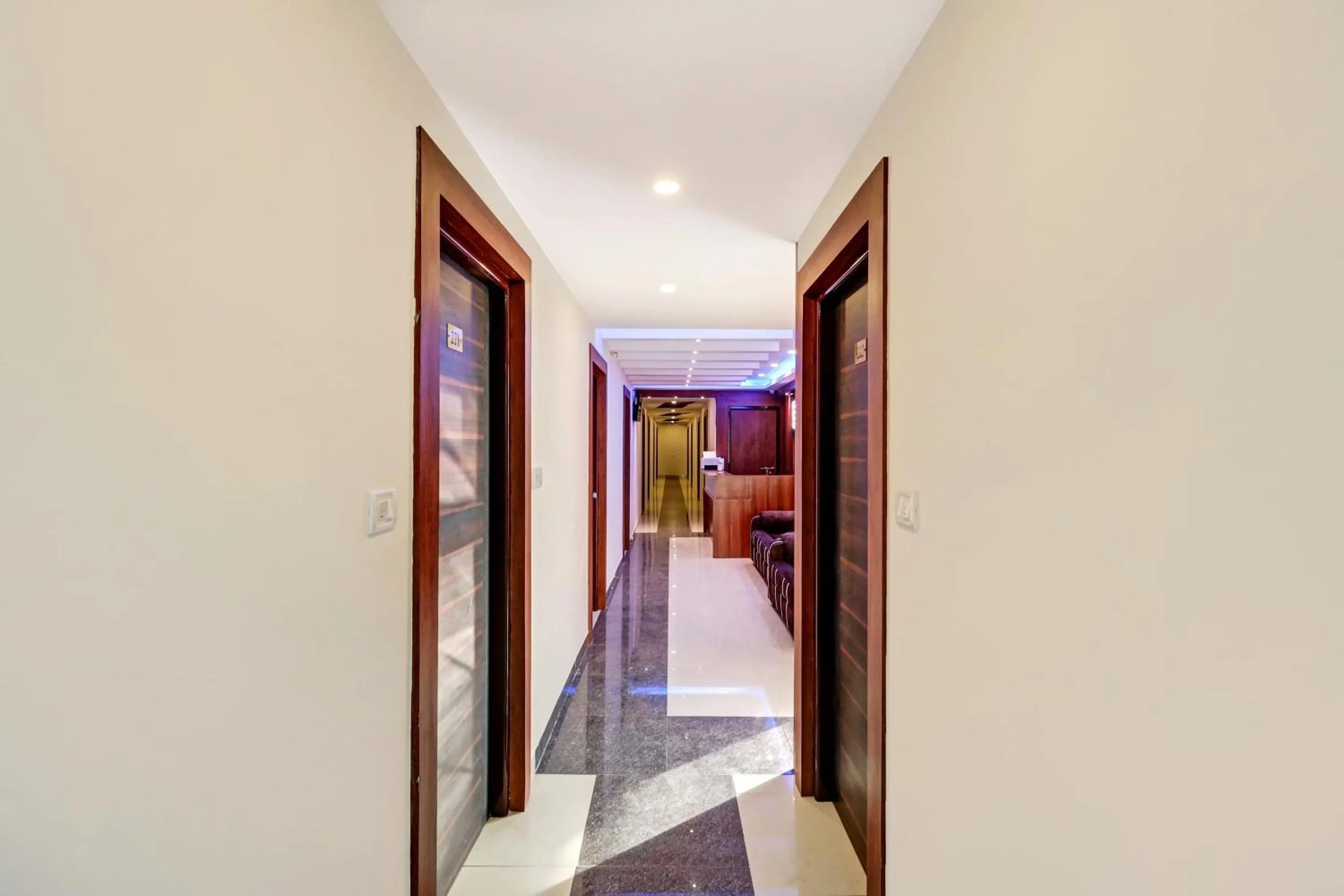 Lobby or reception in Hotel O Silver House Near Mantri Square Mall