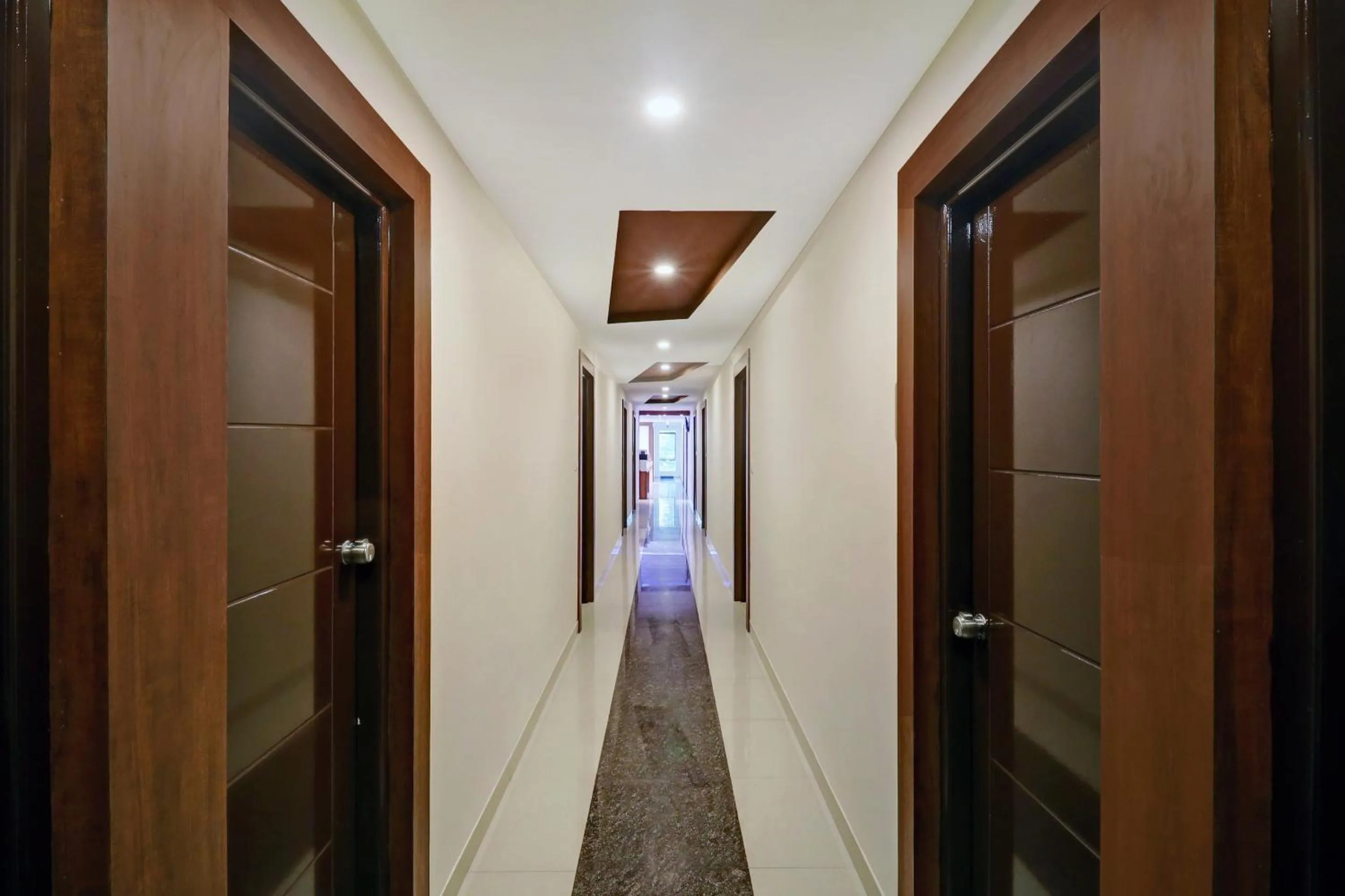 Lobby or reception in Hotel O Silver House Near Mantri Square Mall