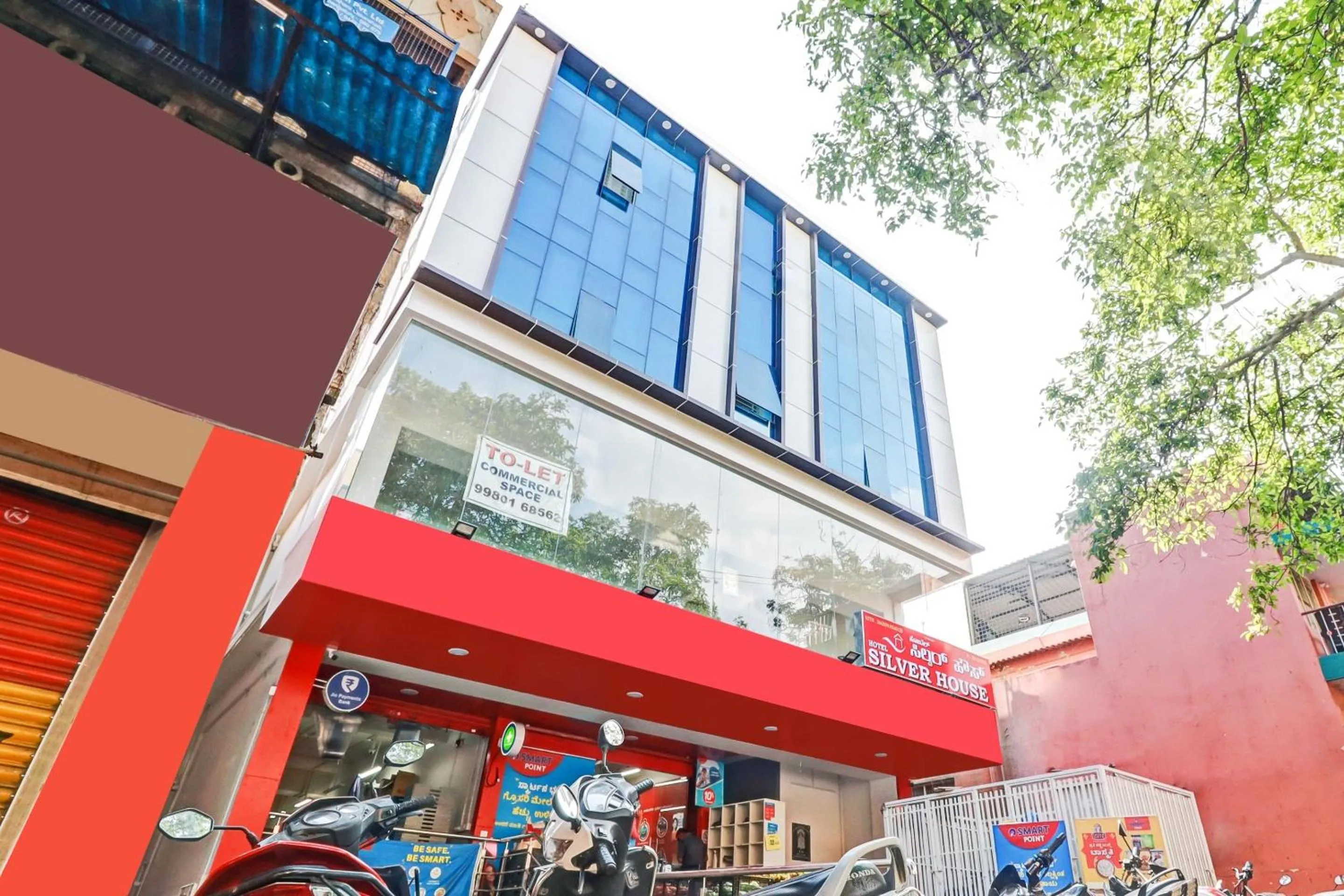 Facade/entrance in Hotel O Silver House Near Mantri Square Mall