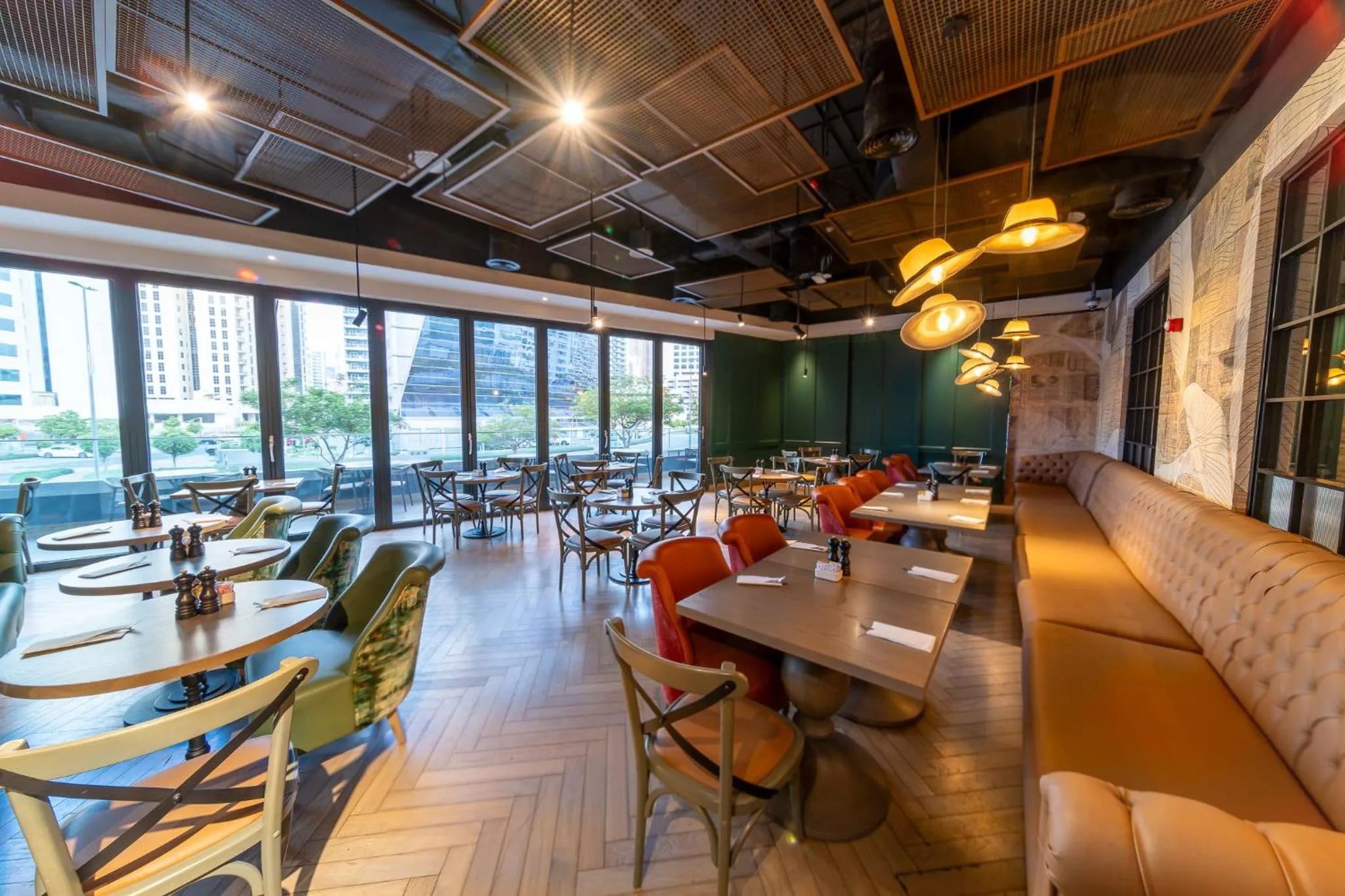 Restaurant/places to eat in Premier Inn Dubai Barsha Heights