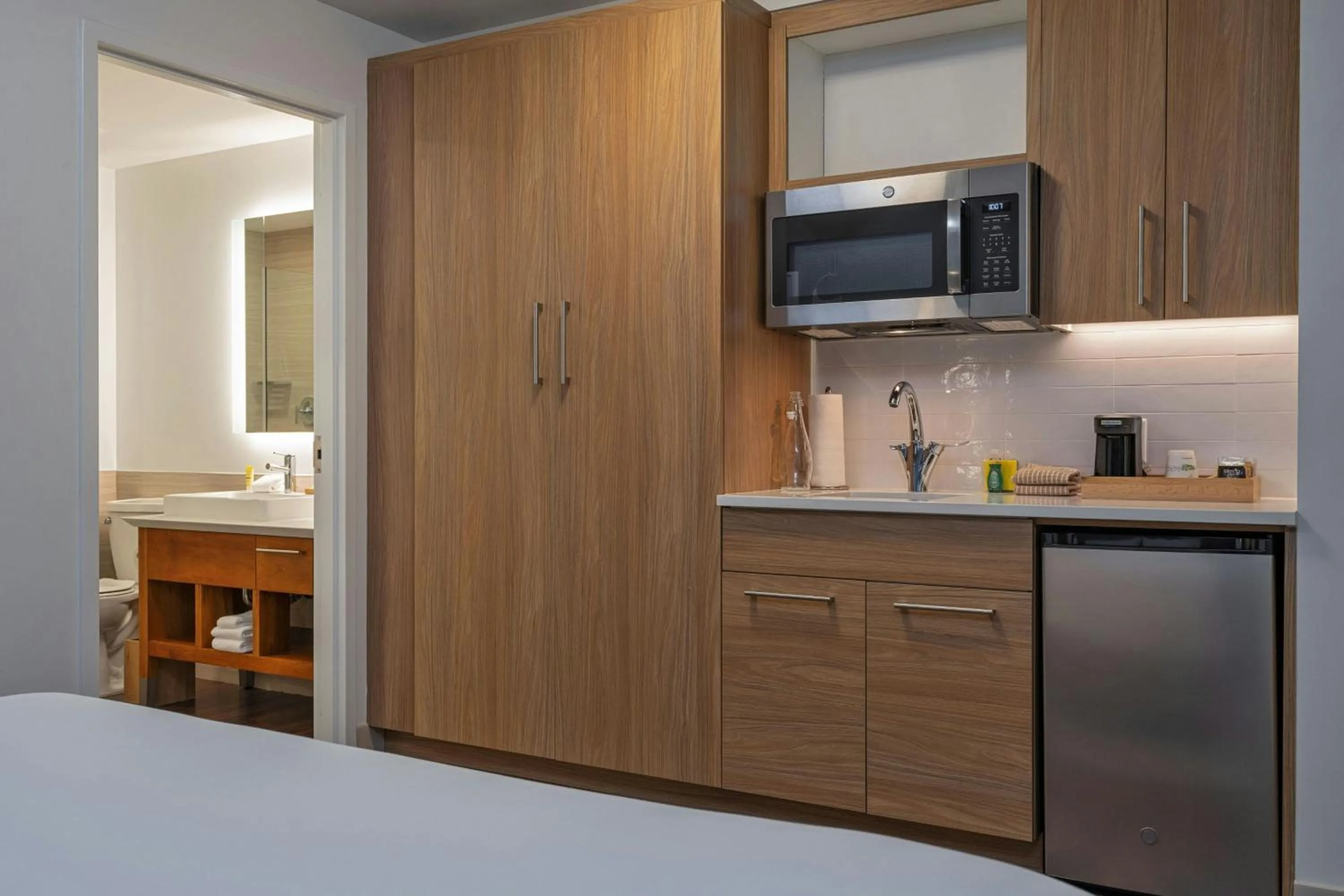 Kitchen or kitchenette in Element Colorado Springs Downtown