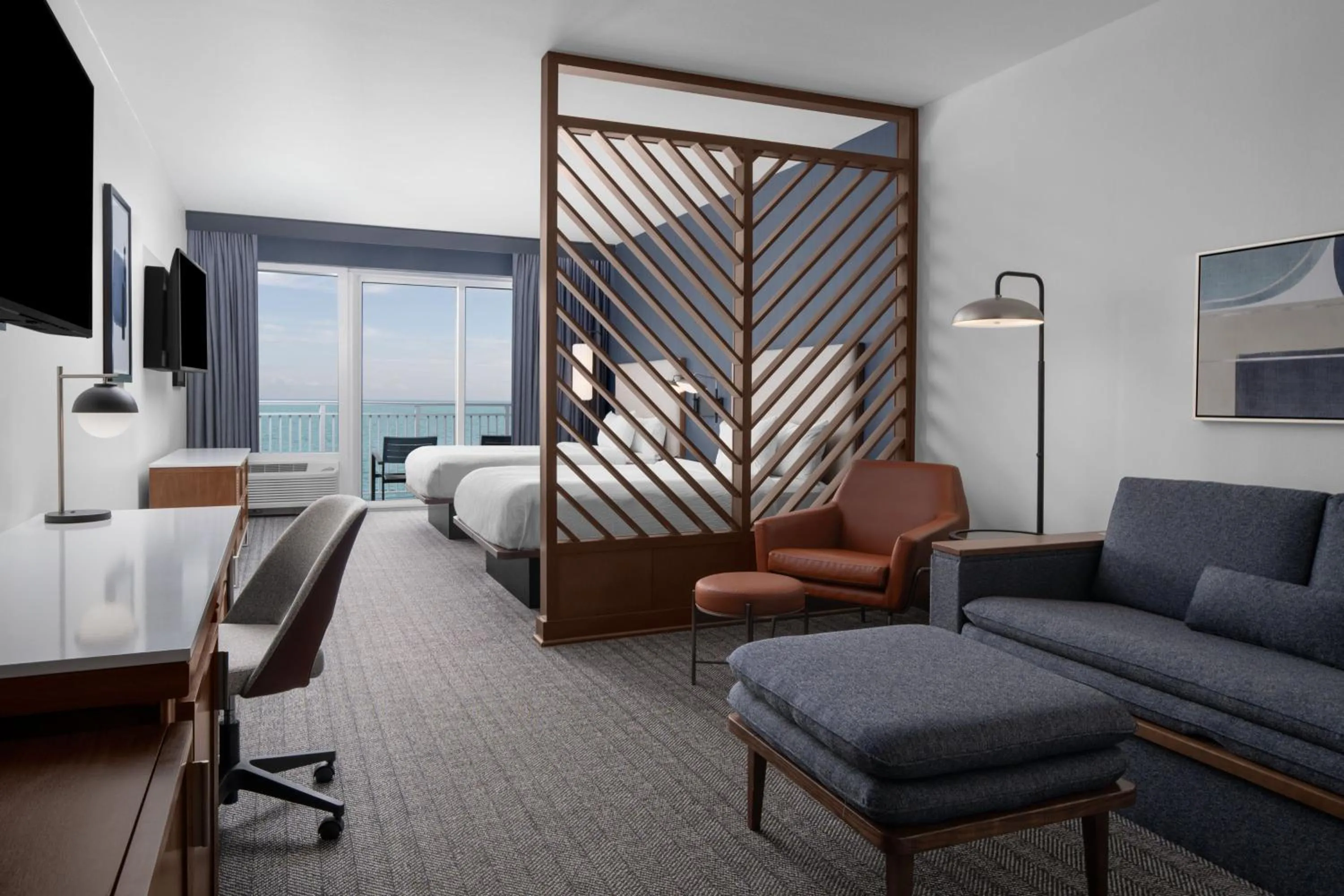 Photo of the whole room, Bed in Courtyard by Marriott Myrtle Beach Oceanfront