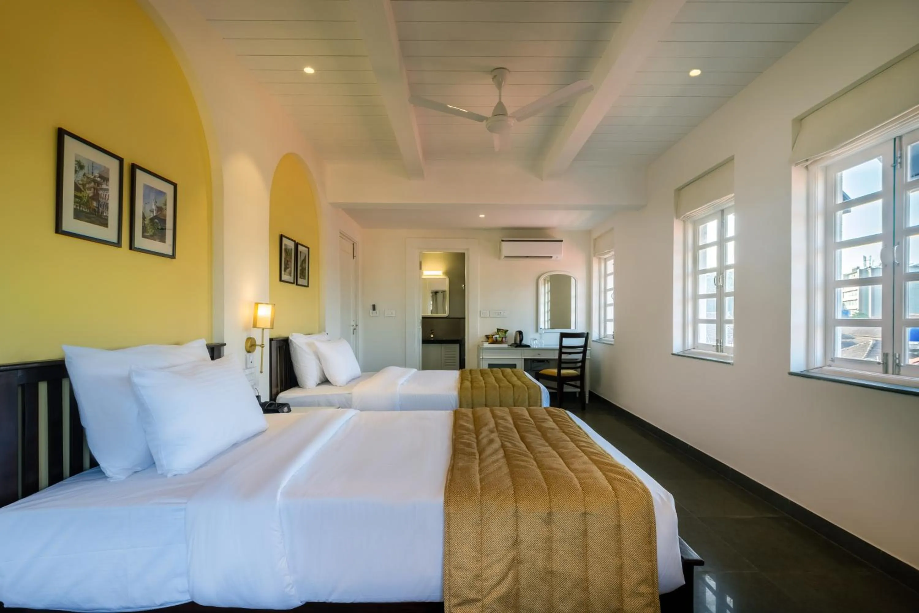 View (from property/room), Bed in O Pierre - Fontainhas