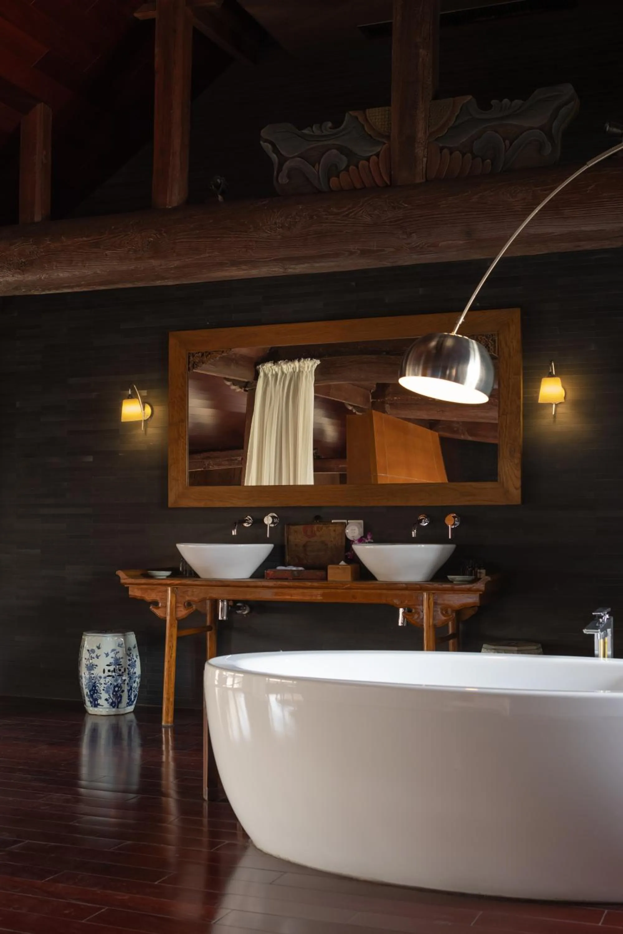 Bathroom in Jing's Residence Pingyao