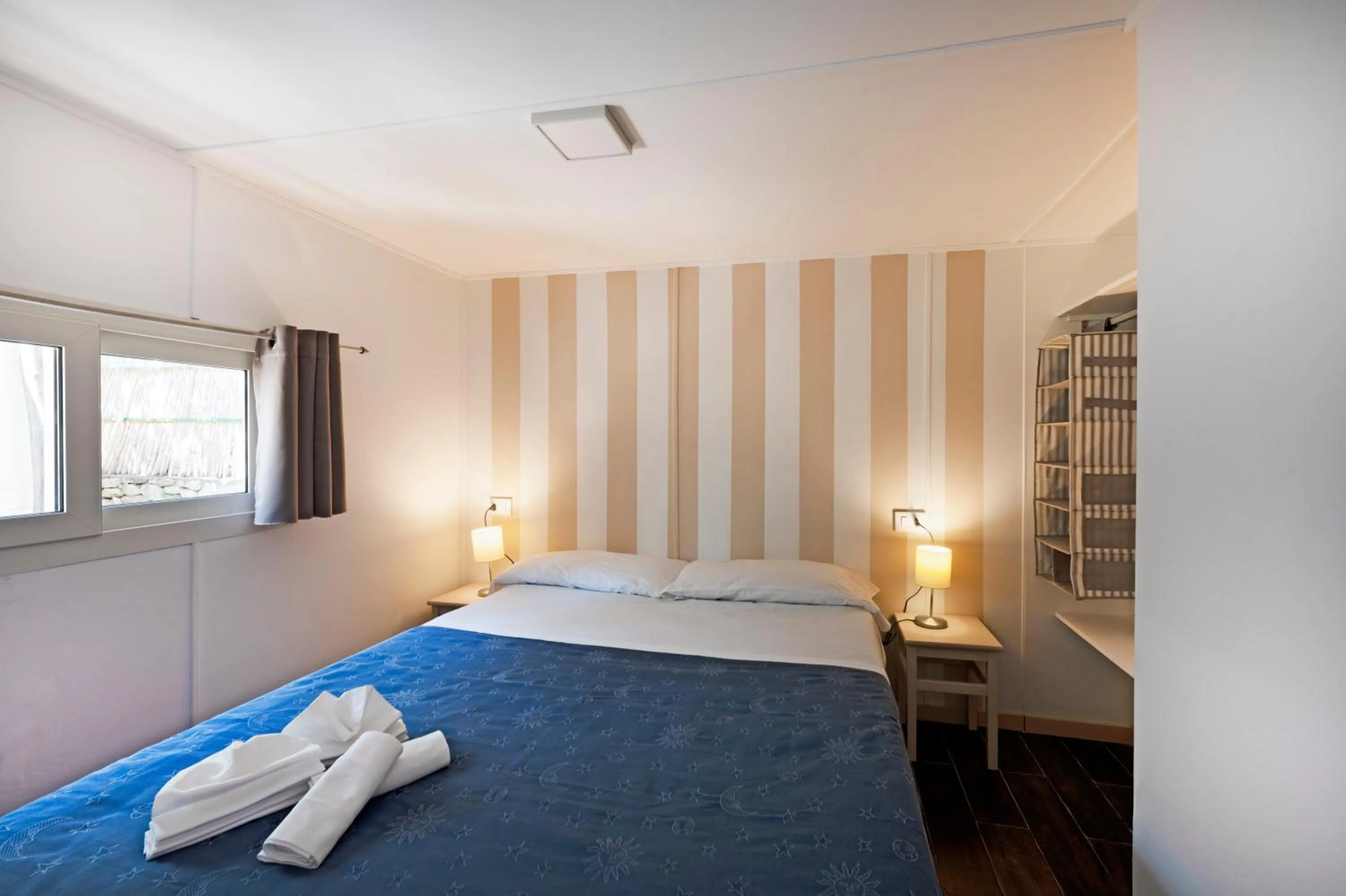 Bedroom, Bed in Villaggio Residence Nettuno