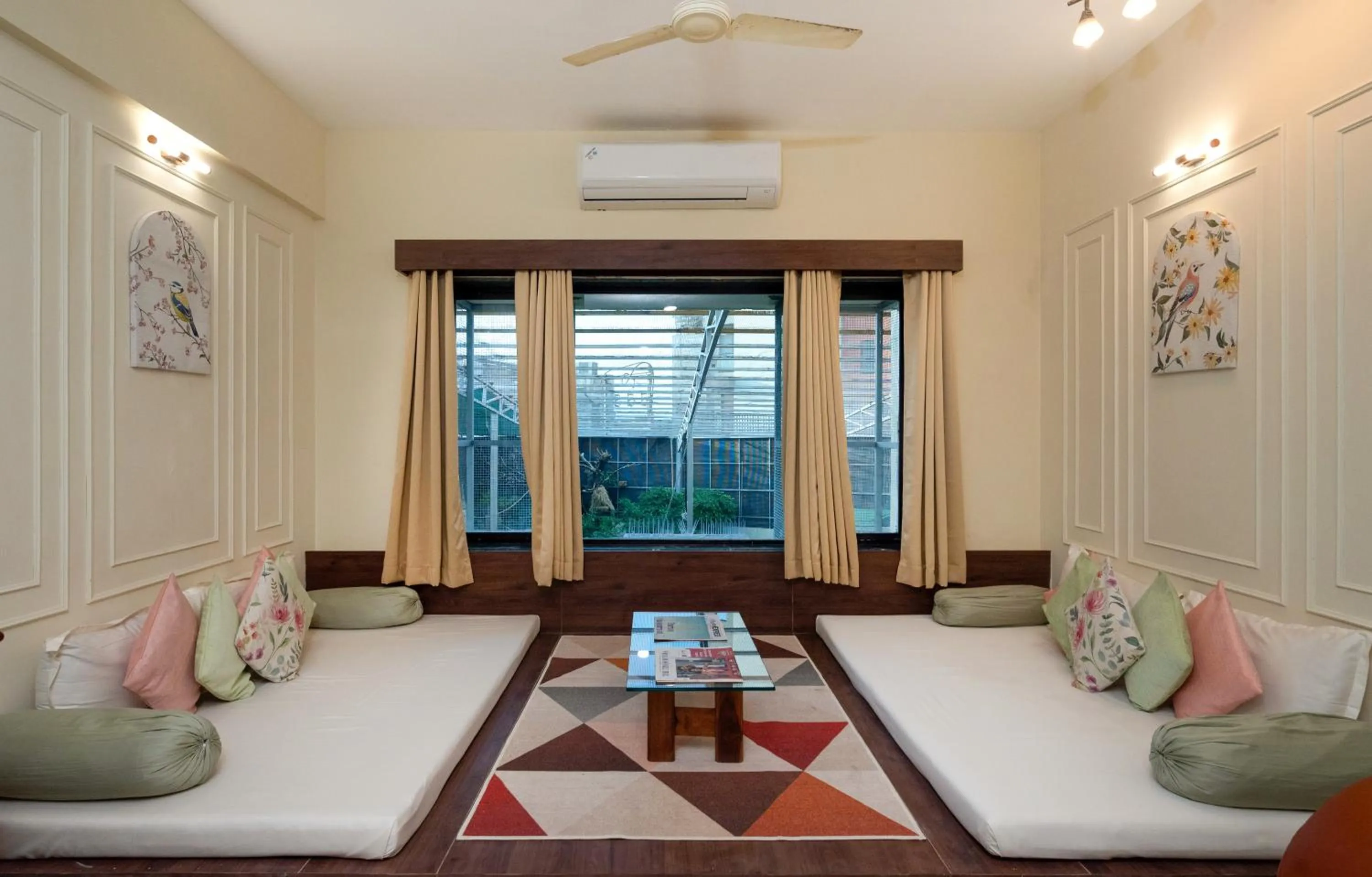 Living room in Camel Valley Resort & Spa, Igatpuri