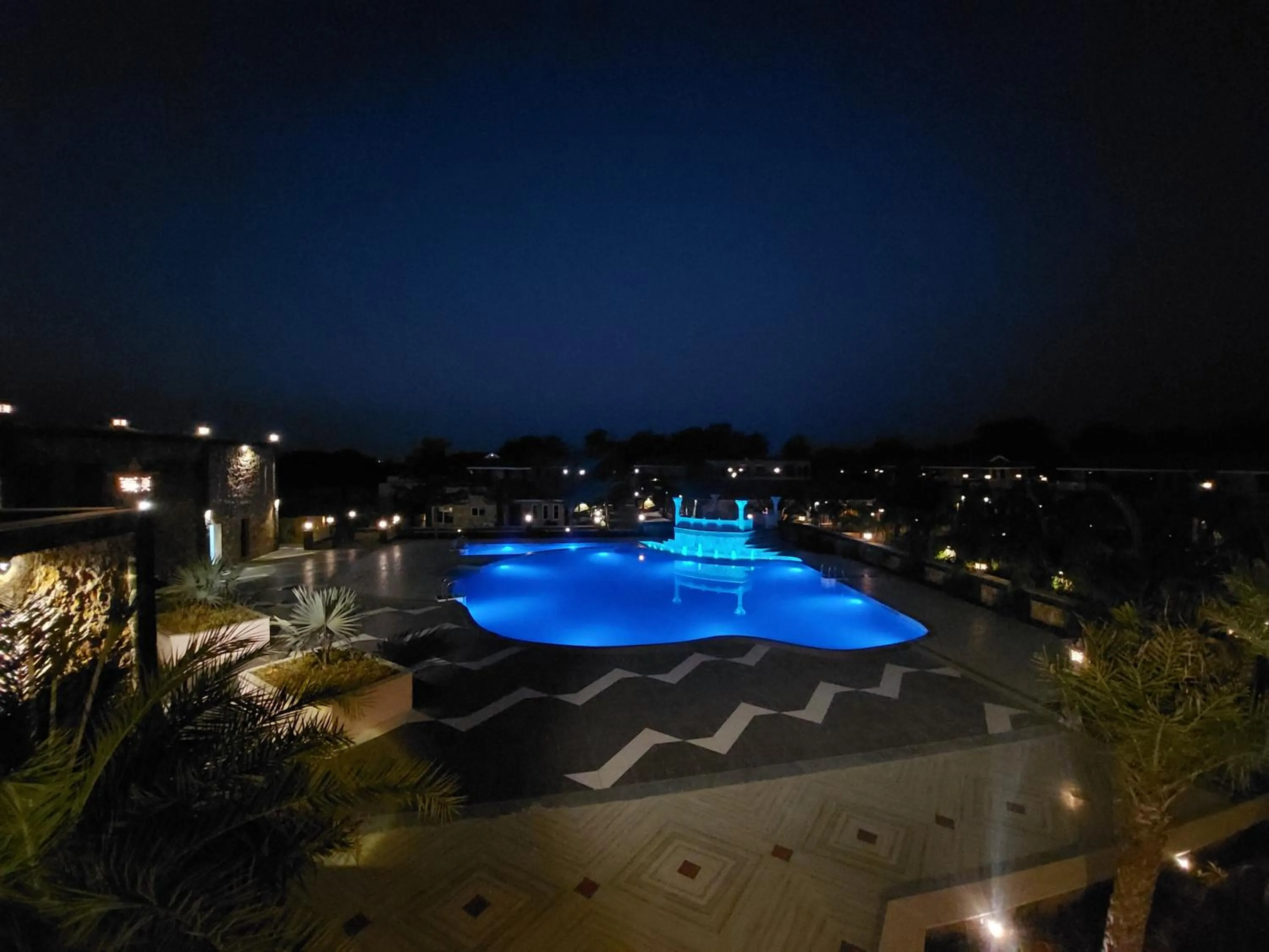 Swimming pool in Vikrama Heritage Resort Pavagadh