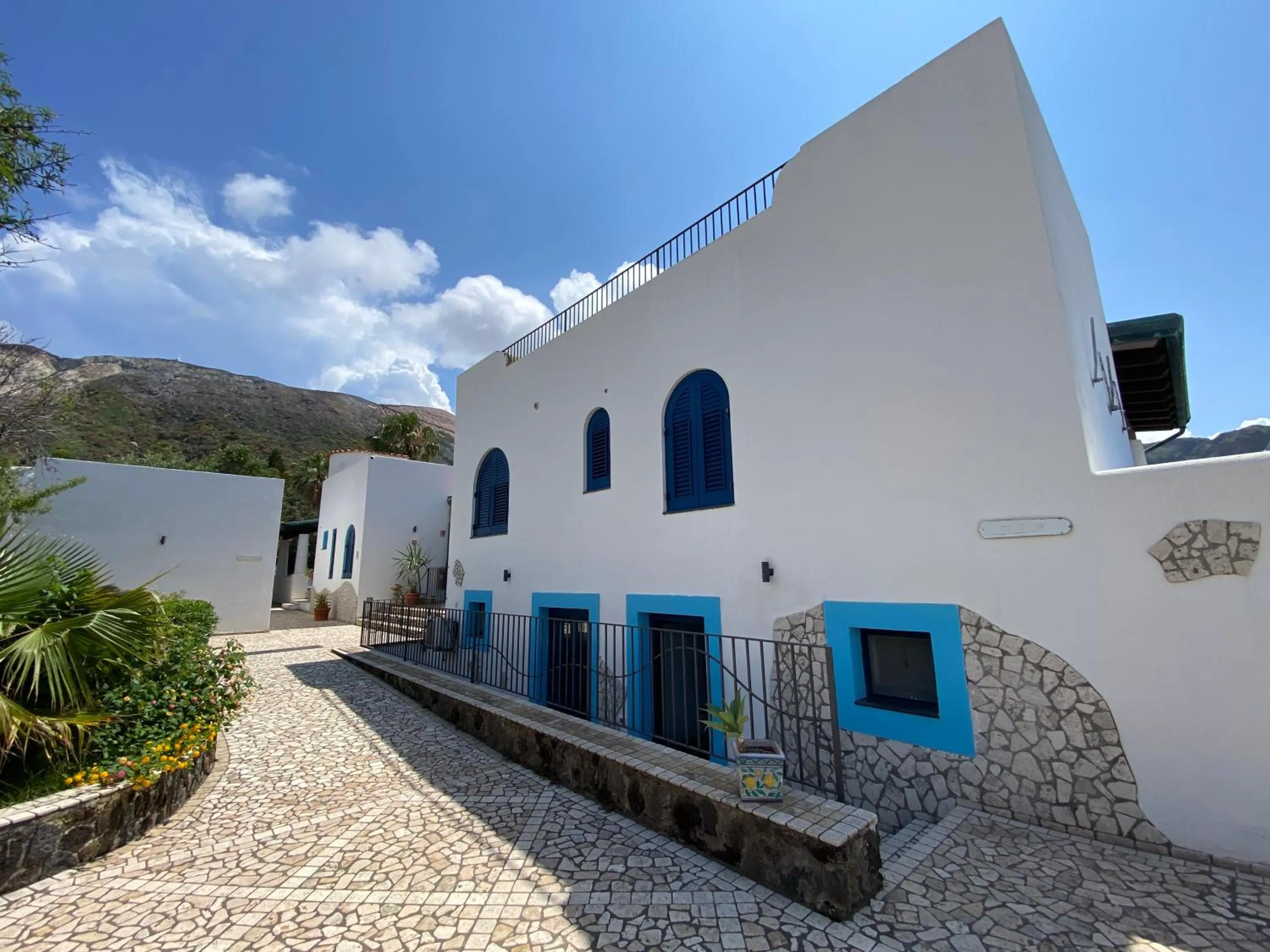 Property building in Hotel Aura