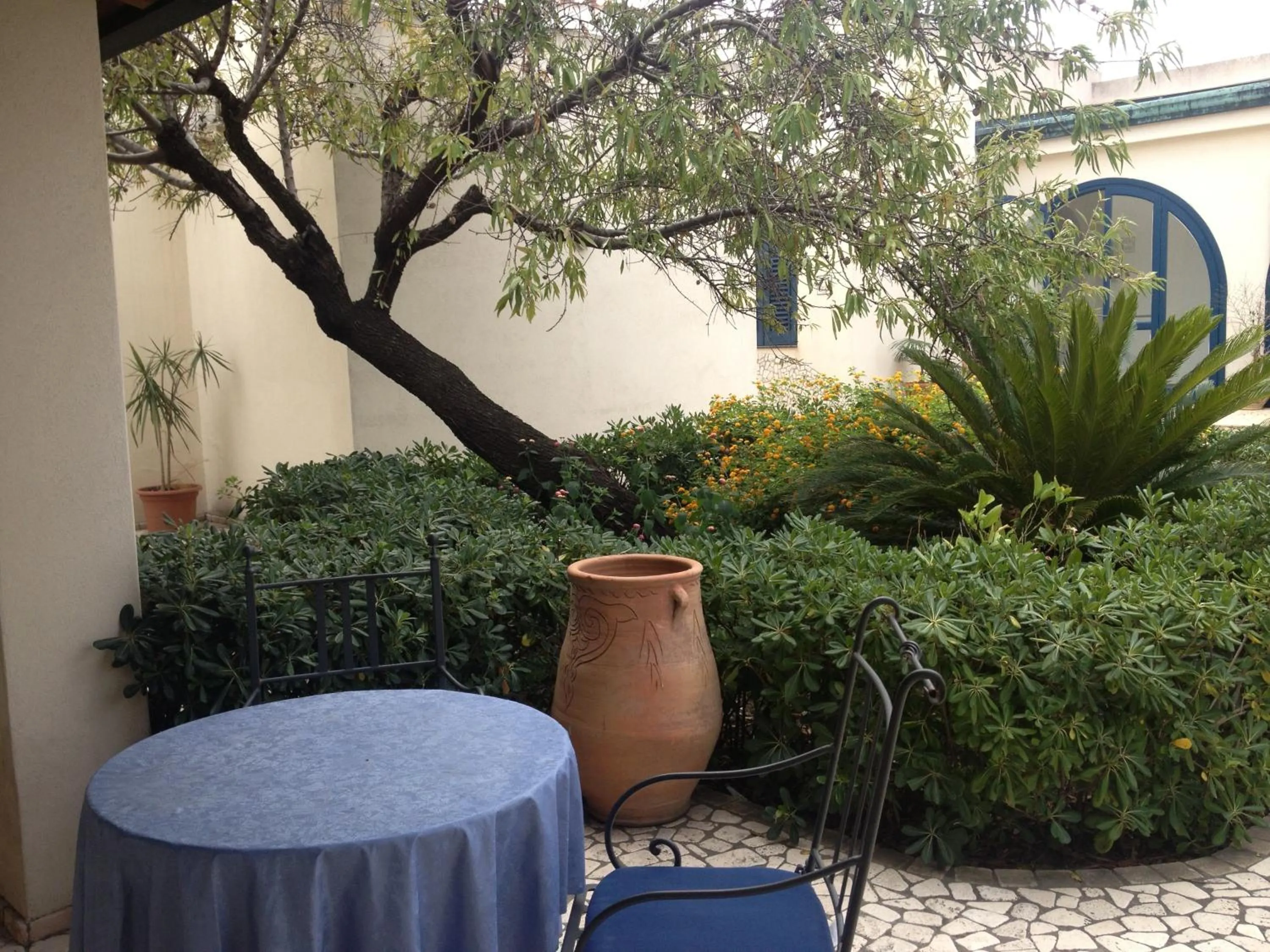 Decorative detail in Hotel Aura